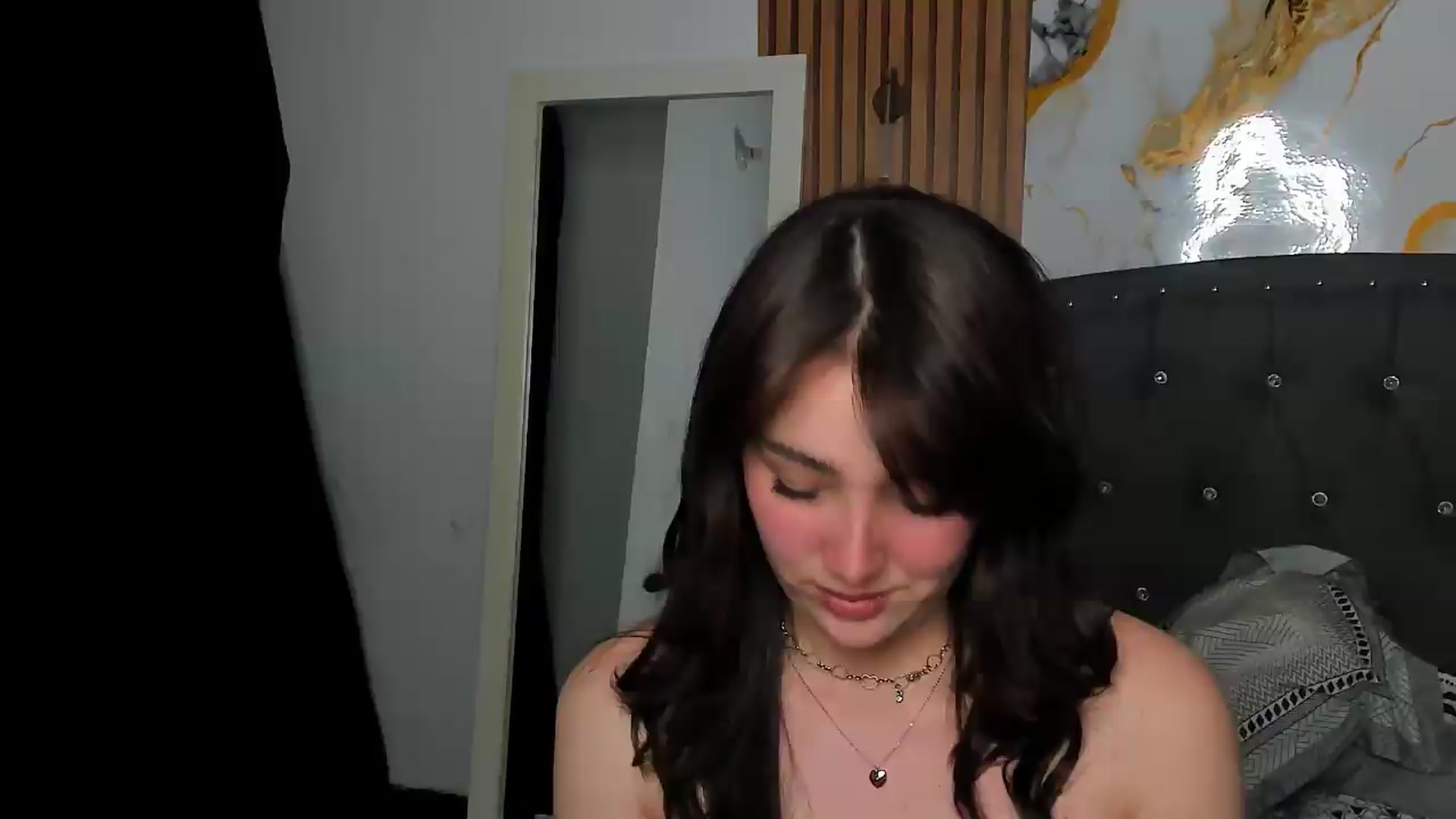 Gallery image thumbnail from LittleSofiG's myfreecams stream on, 09/08/2026, 04:52 image 7 of 20