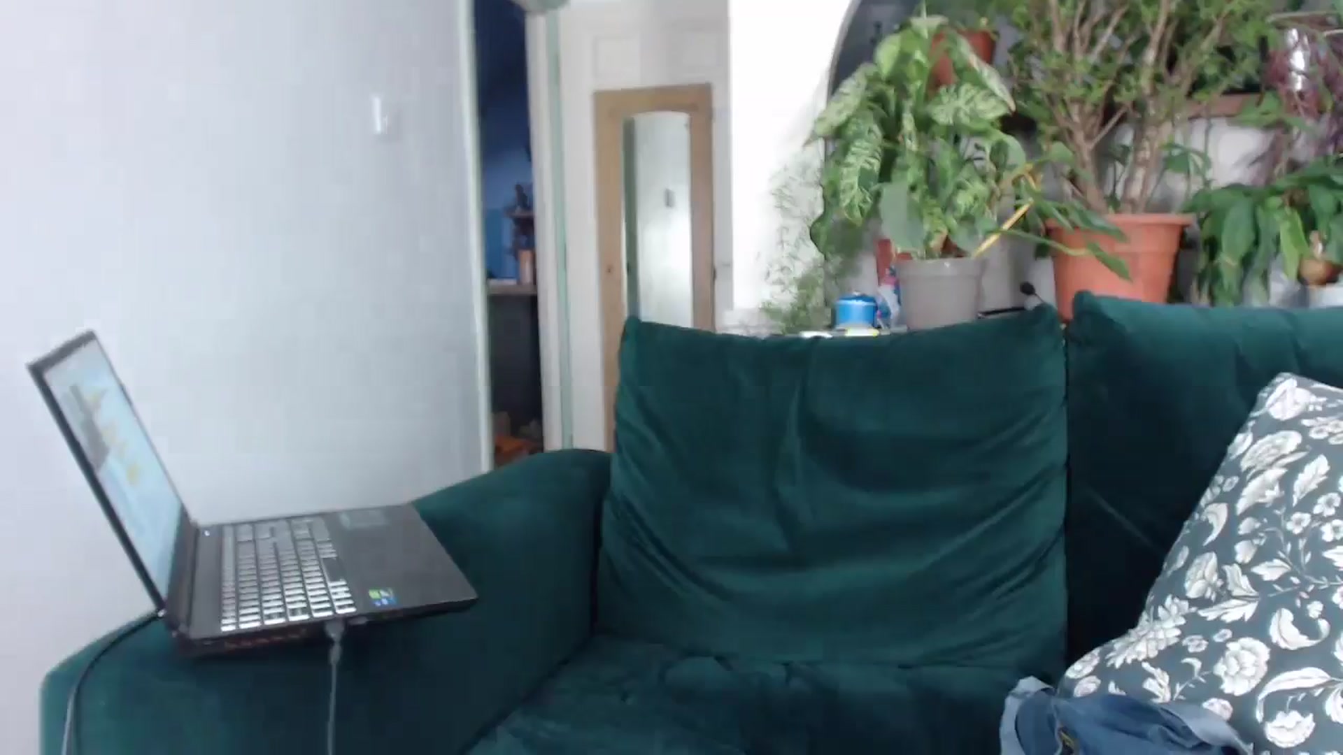Gallery image thumbnail from LittleTabby's myfreecams stream on, 07/17/2024, 20:33 image 11 of 20