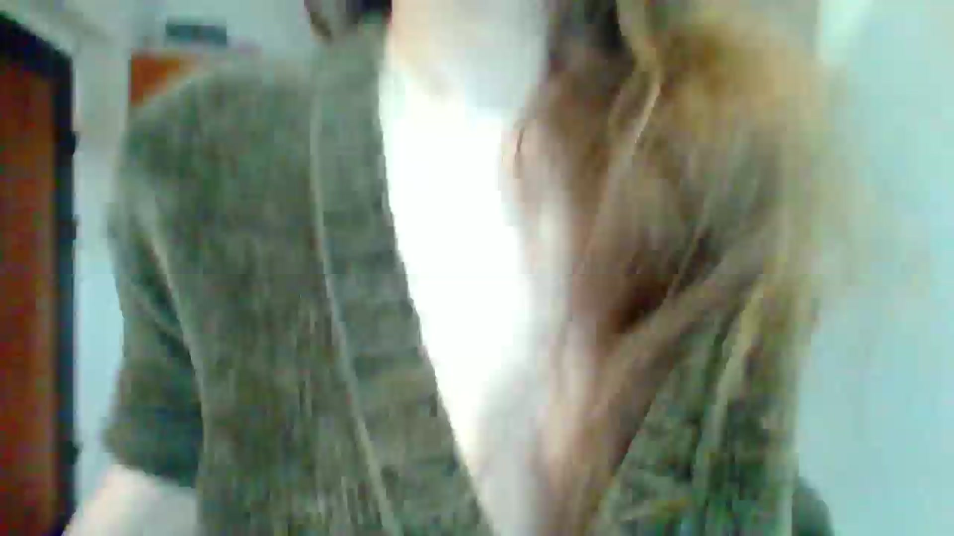 Gallery image thumbnail from LittleVirginX's myfreecams stream on, 05/30/2025, 11:27 image 8 of 20