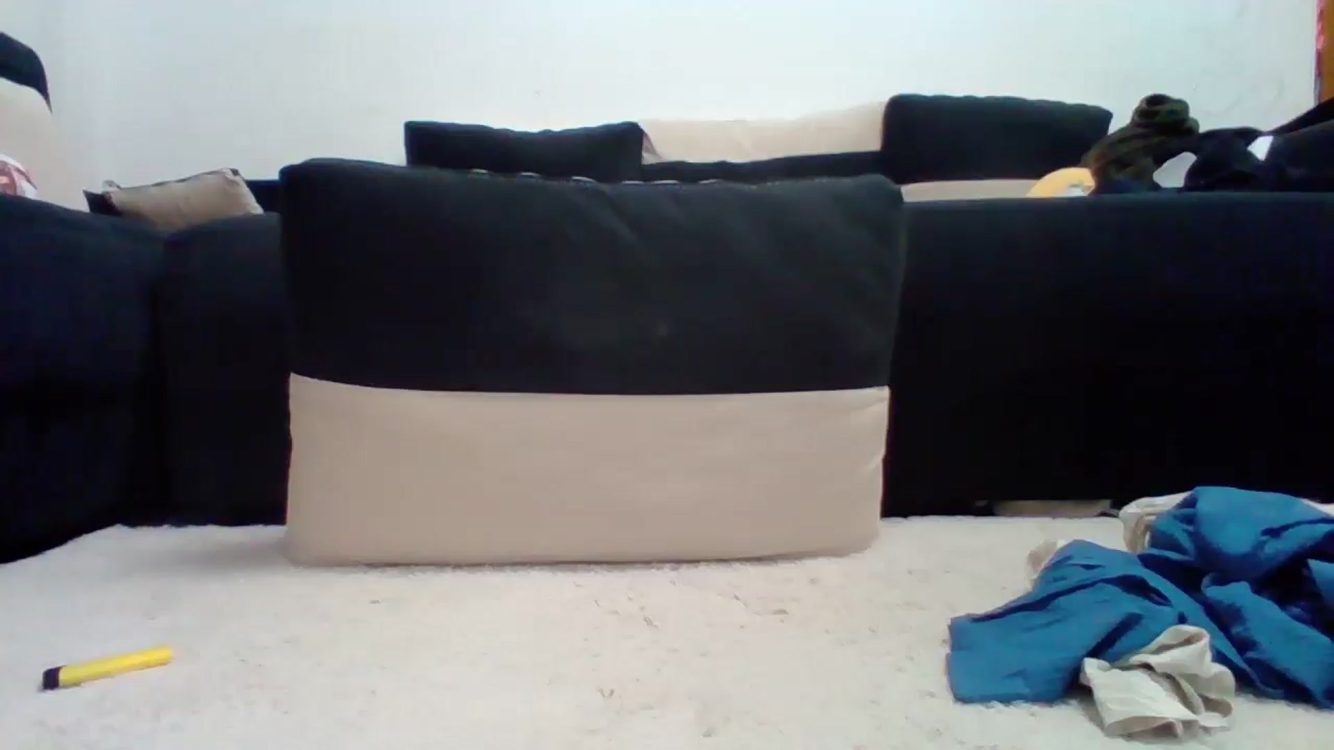 Gallery image thumbnail from LittleVirginX's myfreecams stream on, 05/30/2025, 22:14 image 12 of 20