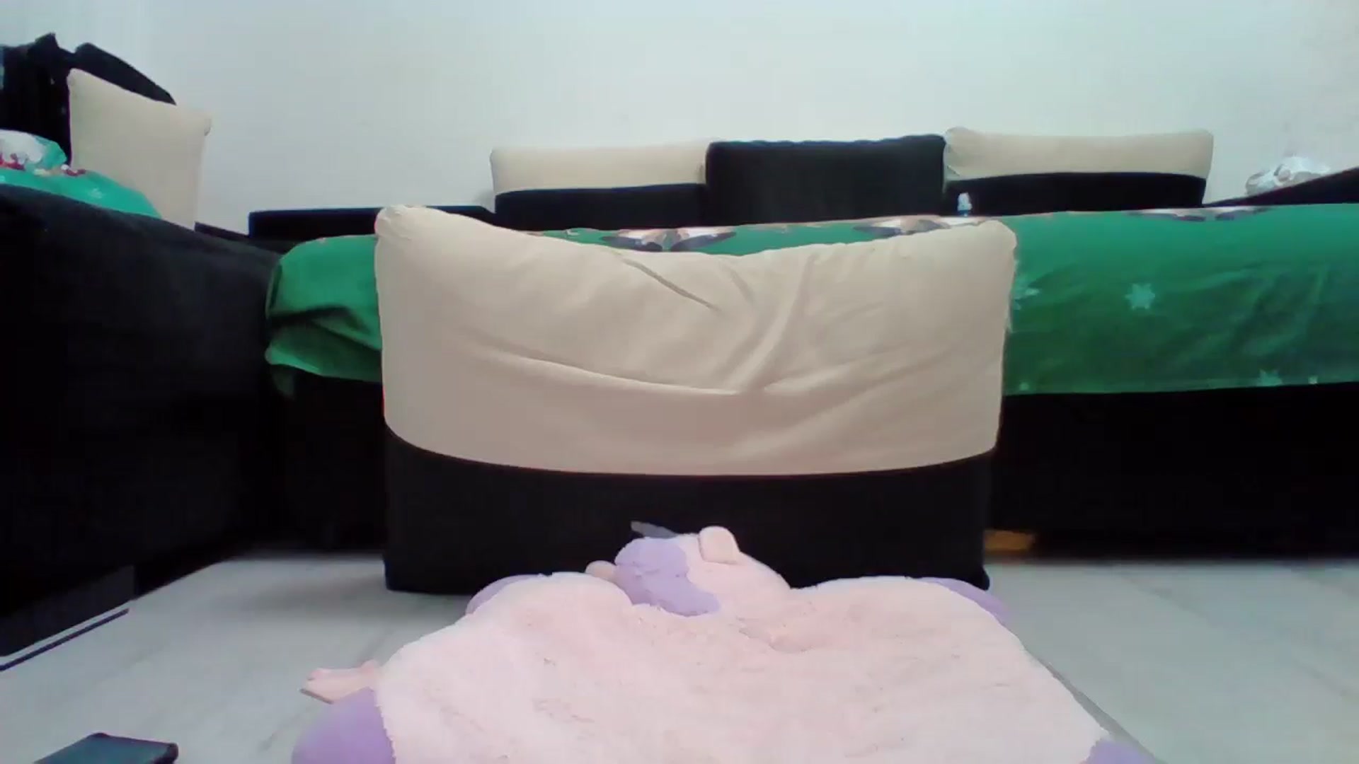 Gallery image thumbnail from LittleVirginX's myfreecams stream on, 07/27/2025, 13:05 image 14 of 20