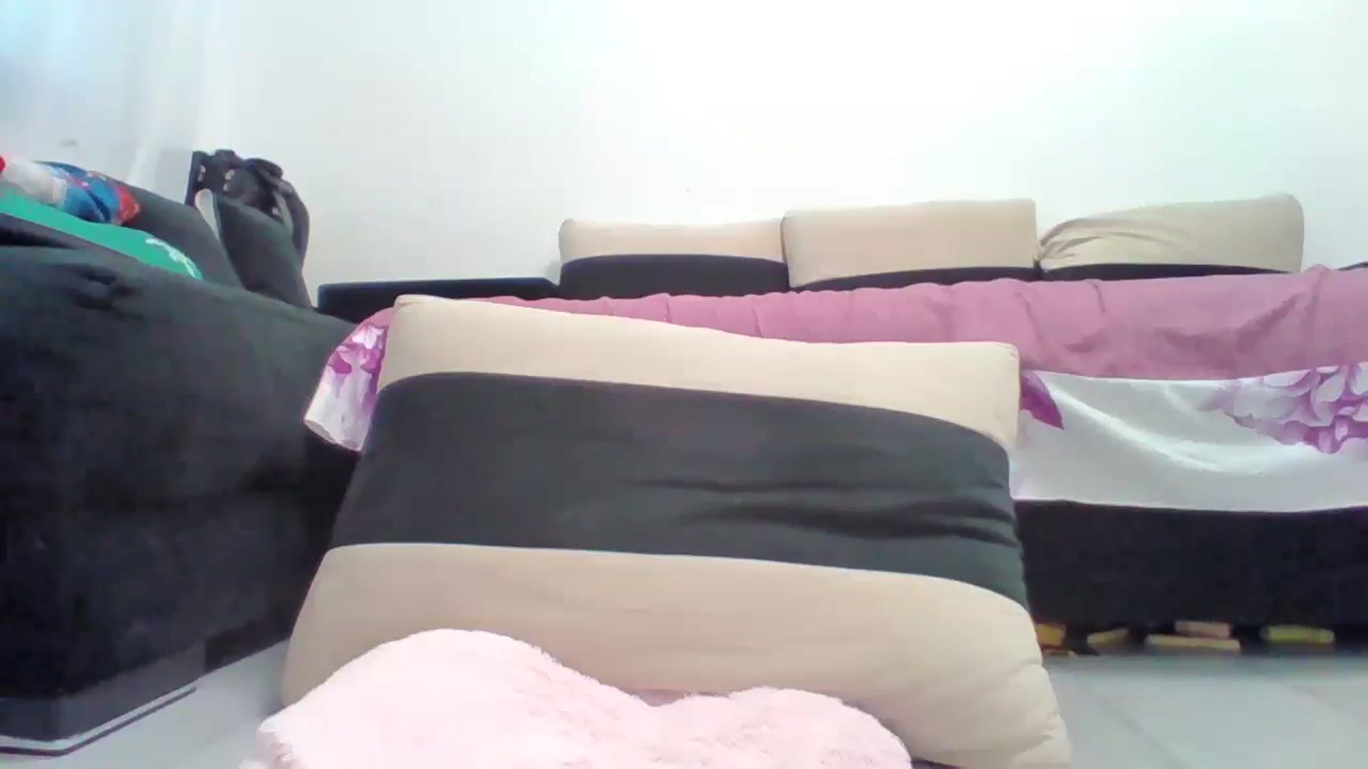Gallery image thumbnail from LittleVirginX's myfreecams stream on, 08/27/2025, 12:26 image 2 of 20