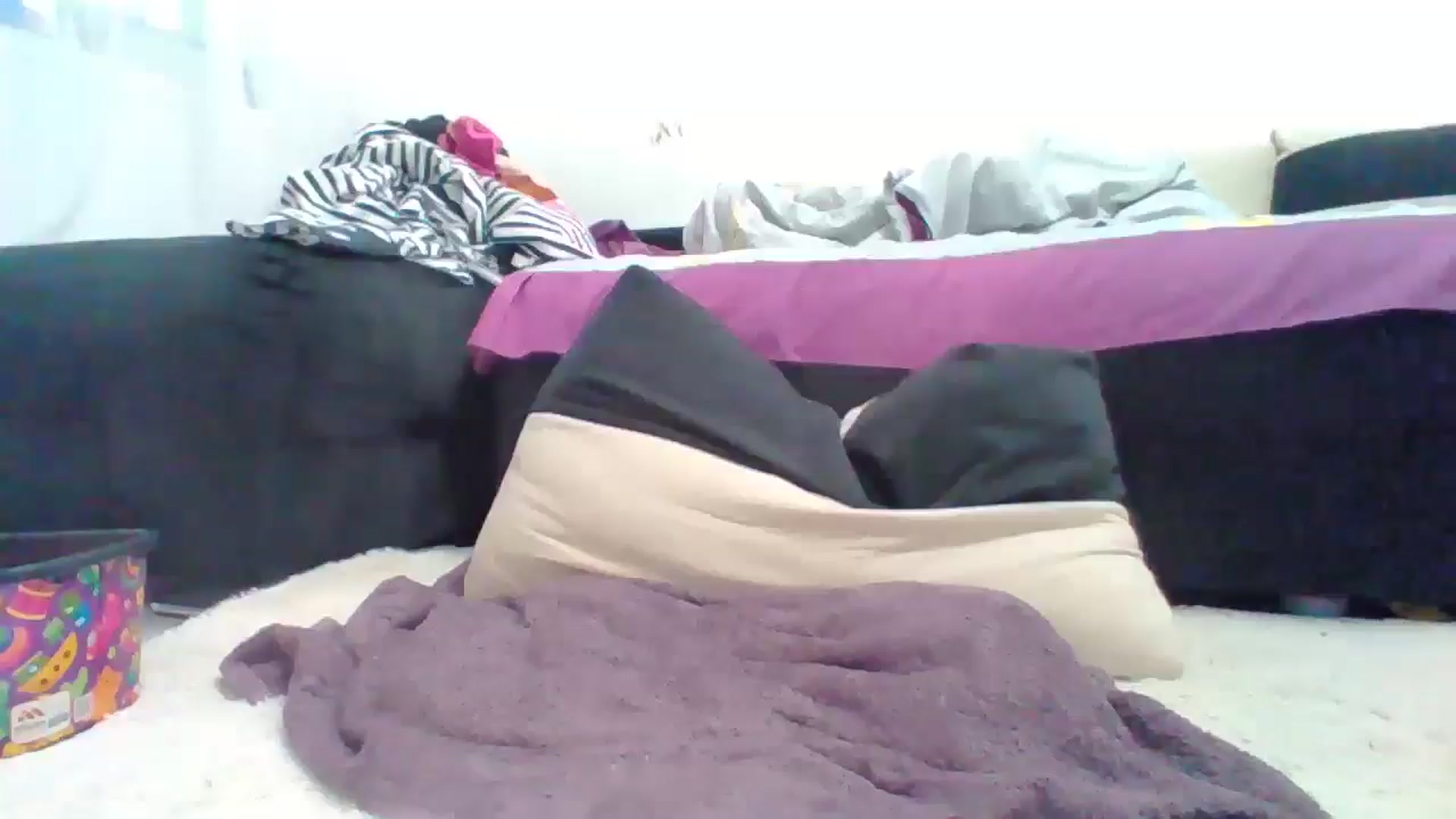 Gallery image thumbnail from LittleVirginX's myfreecams stream on, 10/15/2025, 12:06 image 9 of 20