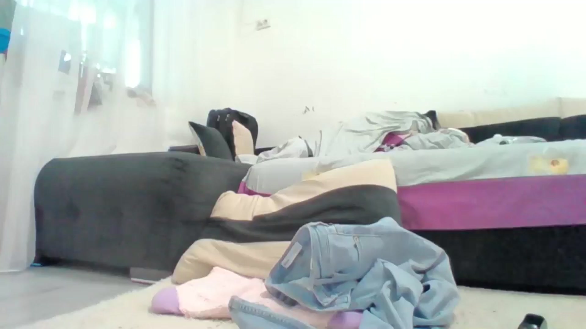 Gallery image thumbnail from LittleVirginX's myfreecams stream on, 10/17/2025, 06:44 image 17 of 20
