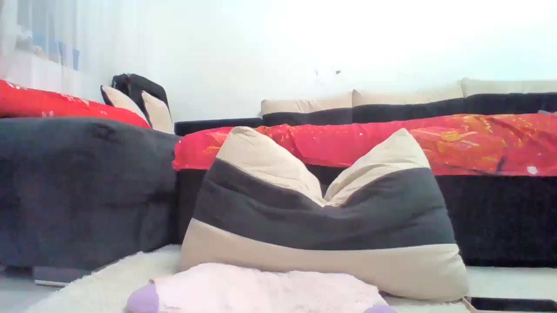 Gallery image thumbnail from LittleVirginX's myfreecams stream on, 12/21/2025, 21:39 image 3 of 20