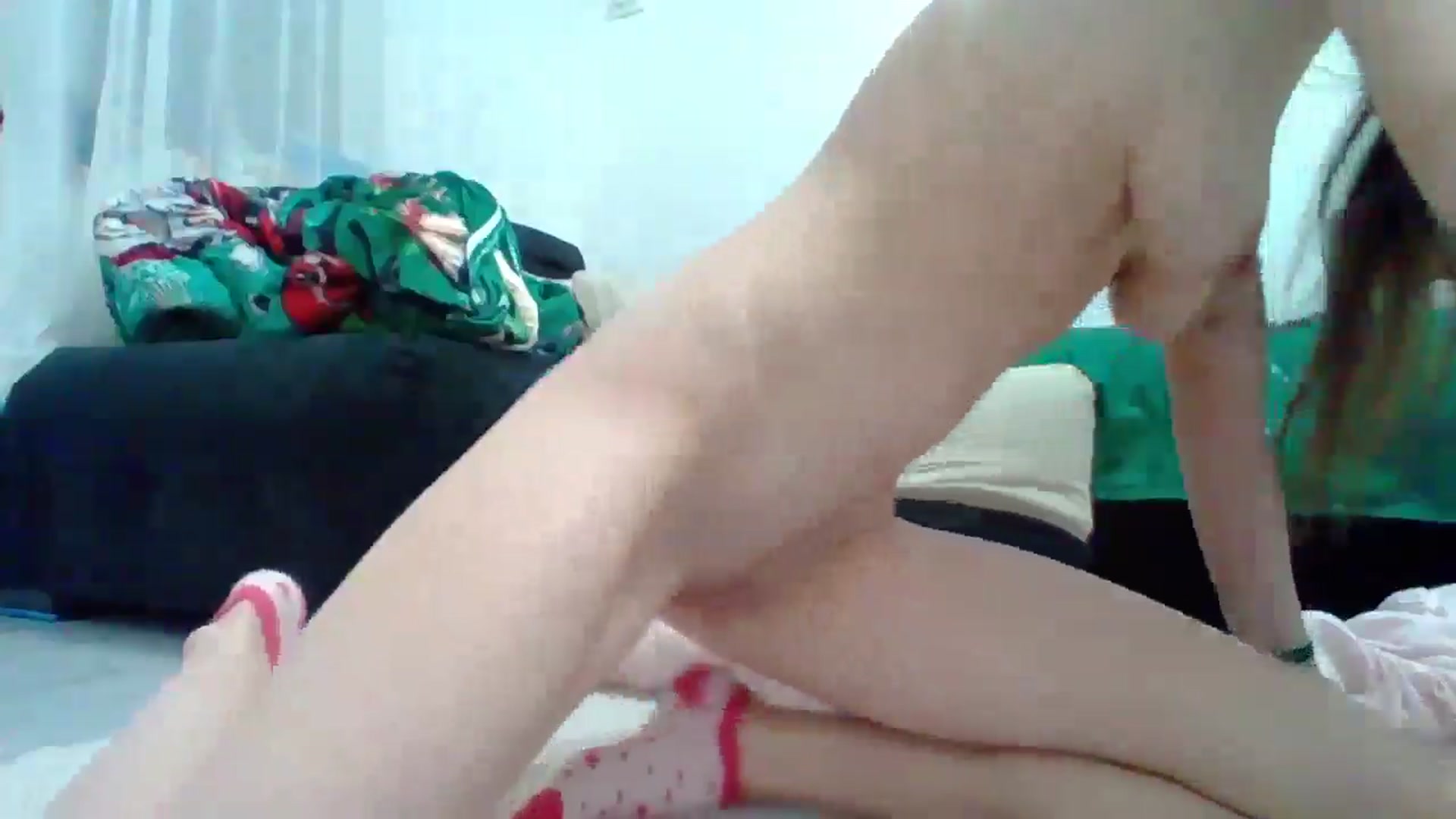 Gallery image thumbnail from LittleVirginX's myfreecams stream on, 12/26/2025, 20:28 image 2 of 20