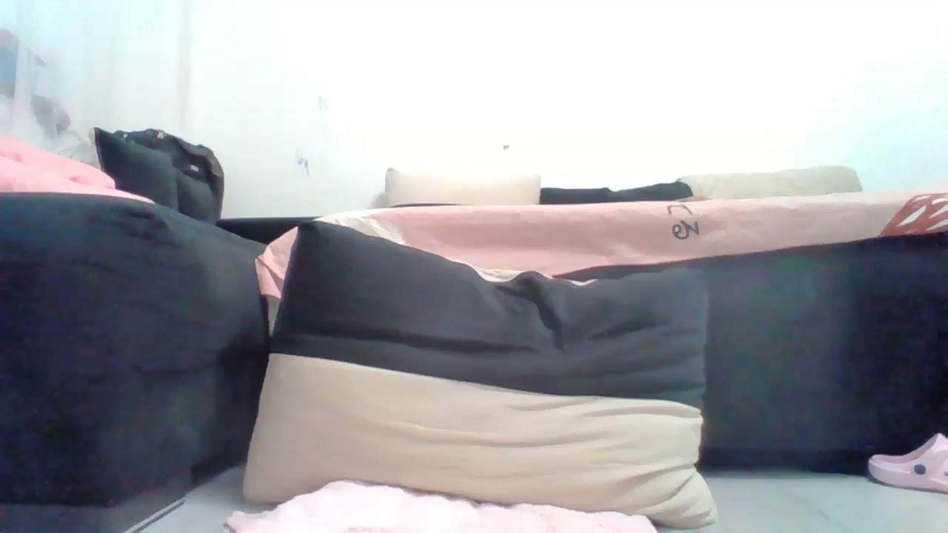 Gallery image thumbnail from LittleVirginX's myfreecams stream on, 03/28/2026, 12:54 image 3 of 20
