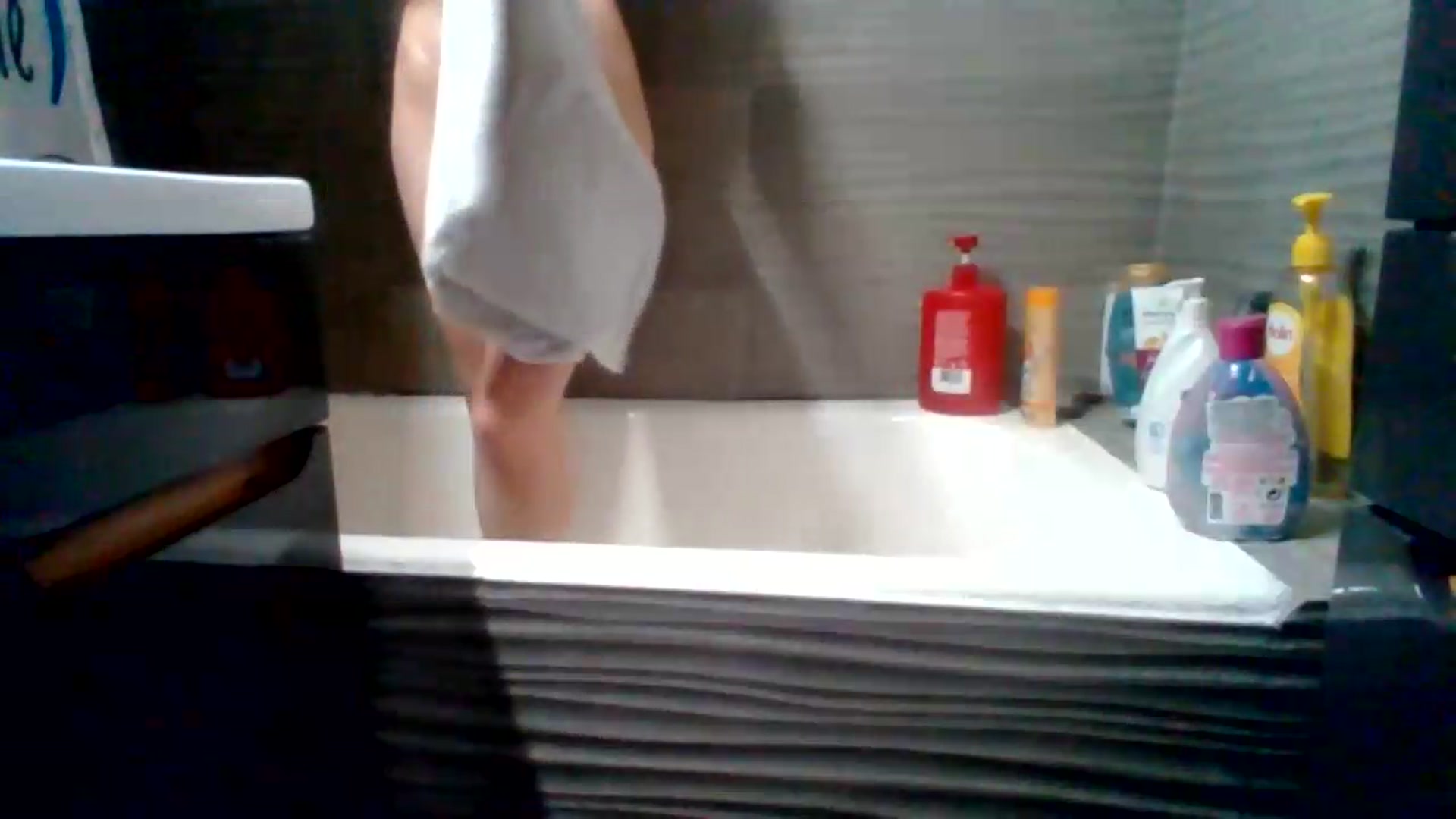 Gallery image thumbnail from LittleVirginX's myfreecams stream on, 06/10/2026, 12:30 image 20 of 20