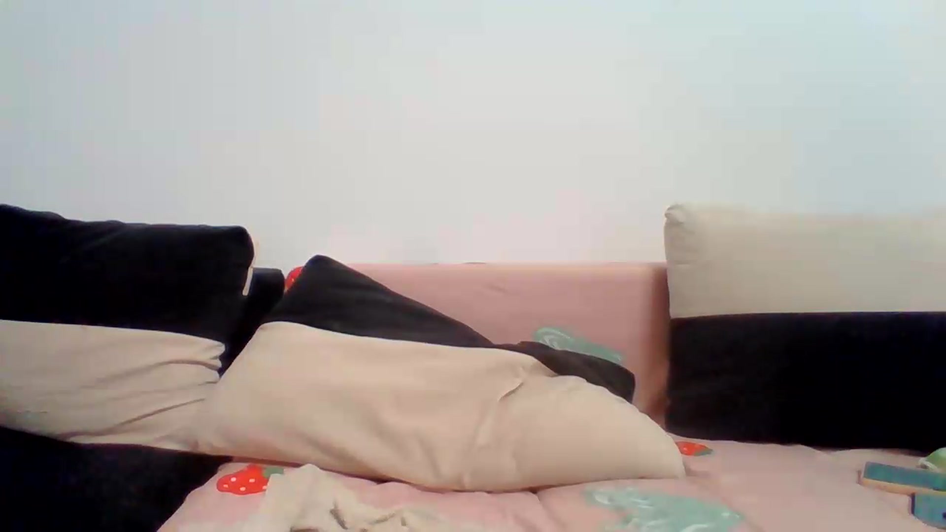 Gallery image thumbnail from LittleVirginX's myfreecams stream on, 07/30/2026, 20:42 image 4 of 20
