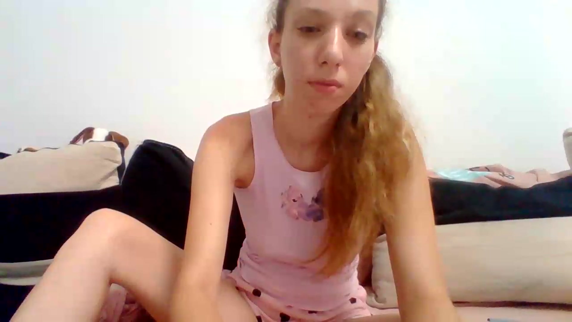 Gallery image thumbnail from LittleVirginX's myfreecams stream on, 08/07/2026, 21:17 image 19 of 20
