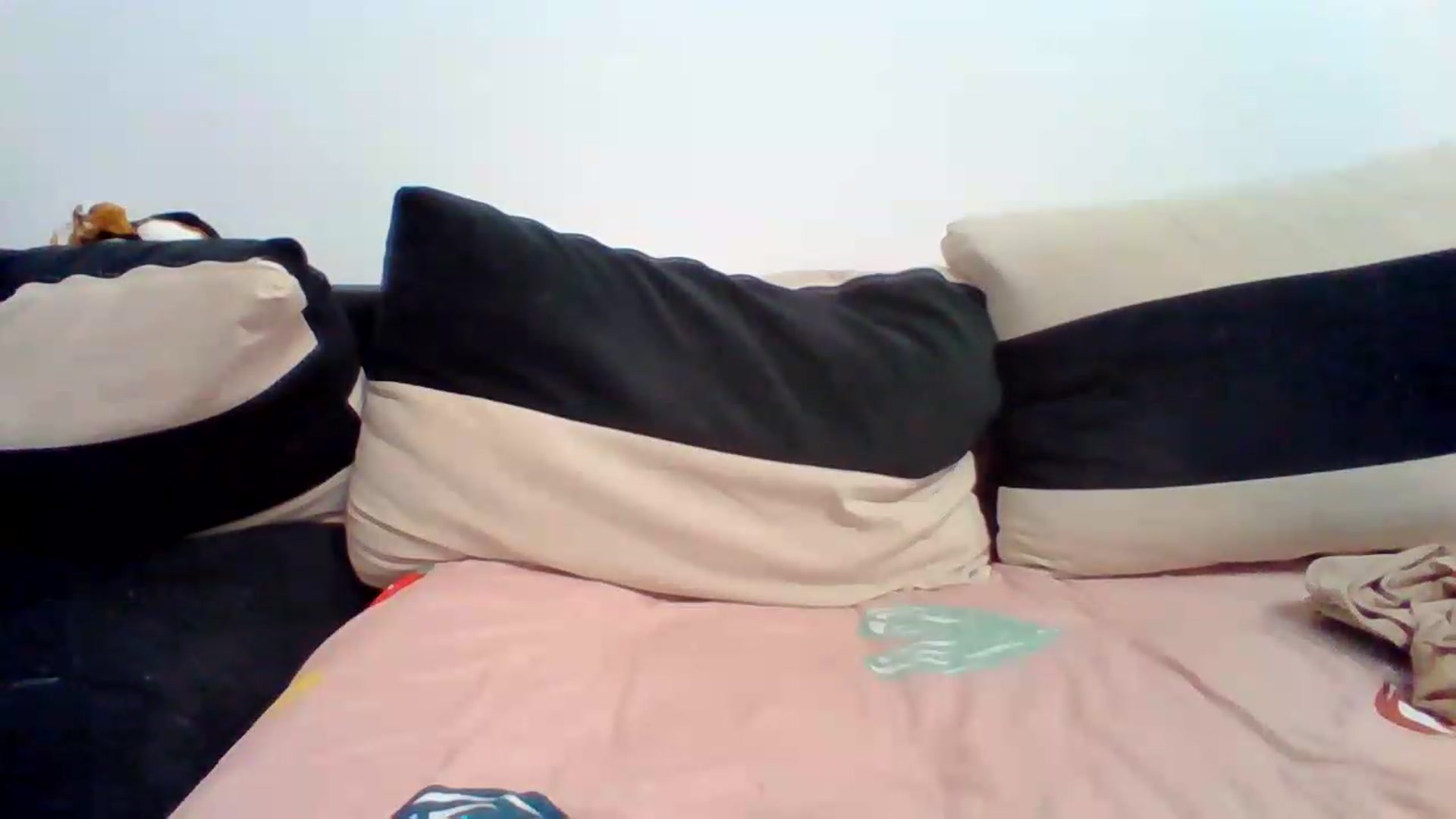 Gallery image thumbnail from LittleVirginX's myfreecams stream on, 08/10/2026, 20:03 image 2 of 20