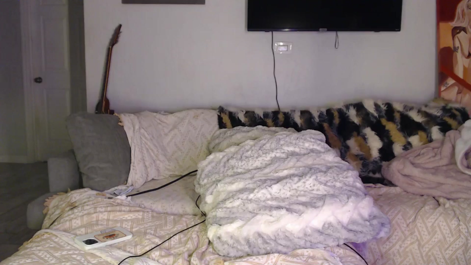 Gallery image thumbnail from LittleViv's myfreecams stream on, 07/10/2024, 03:56 image 18 of 20