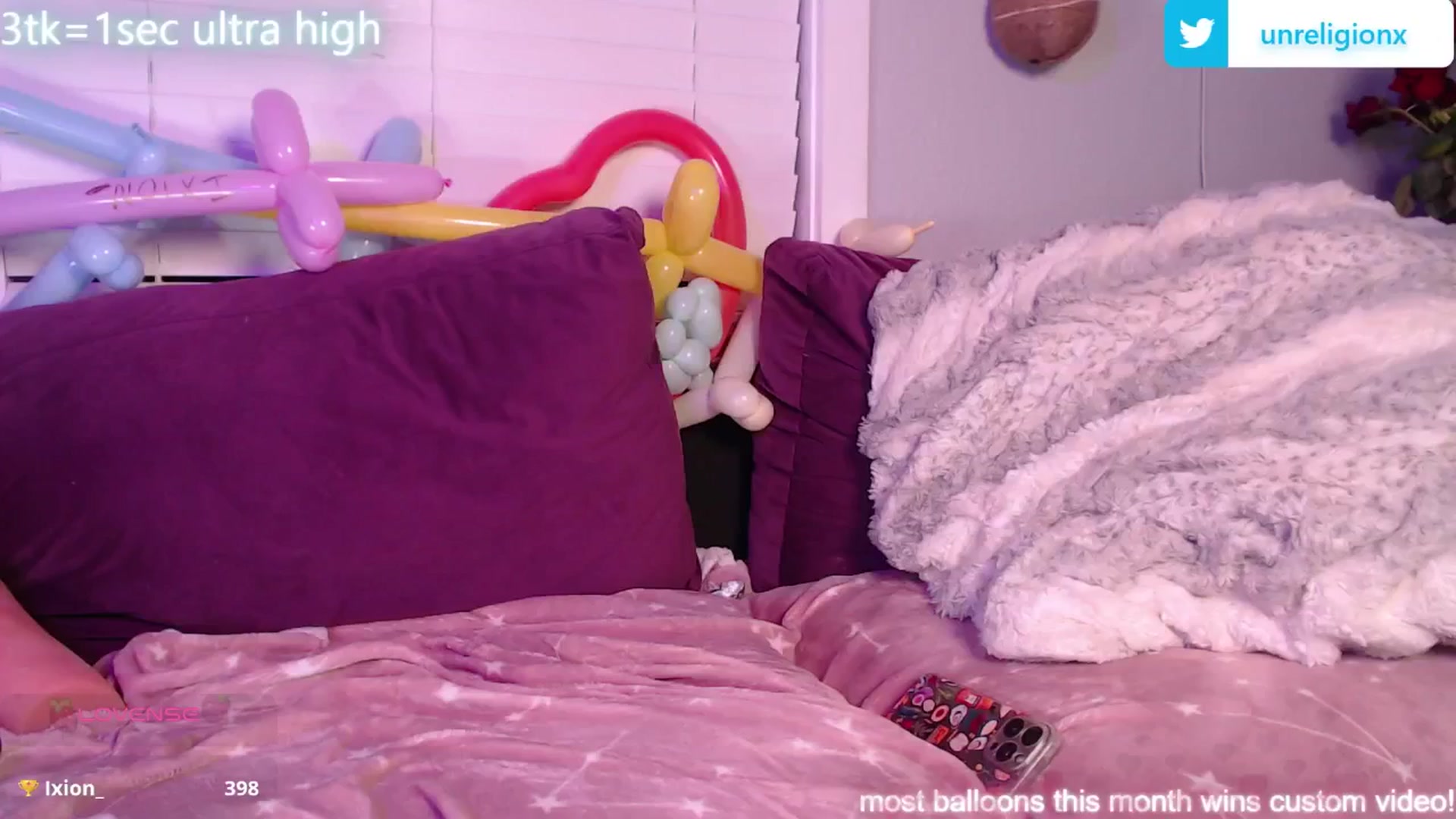 Gallery image thumbnail from LittleViv's myfreecams stream on, 02/07/2025, 11:27 image 10 of 20