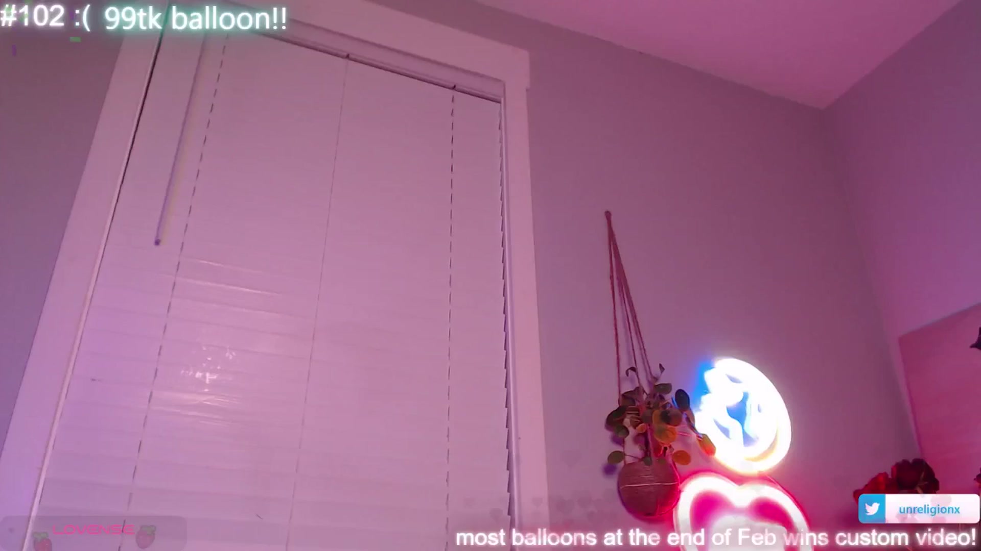 Gallery image thumbnail from LittleViv's myfreecams stream on, 02/10/2025, 07:36 image 15 of 20
