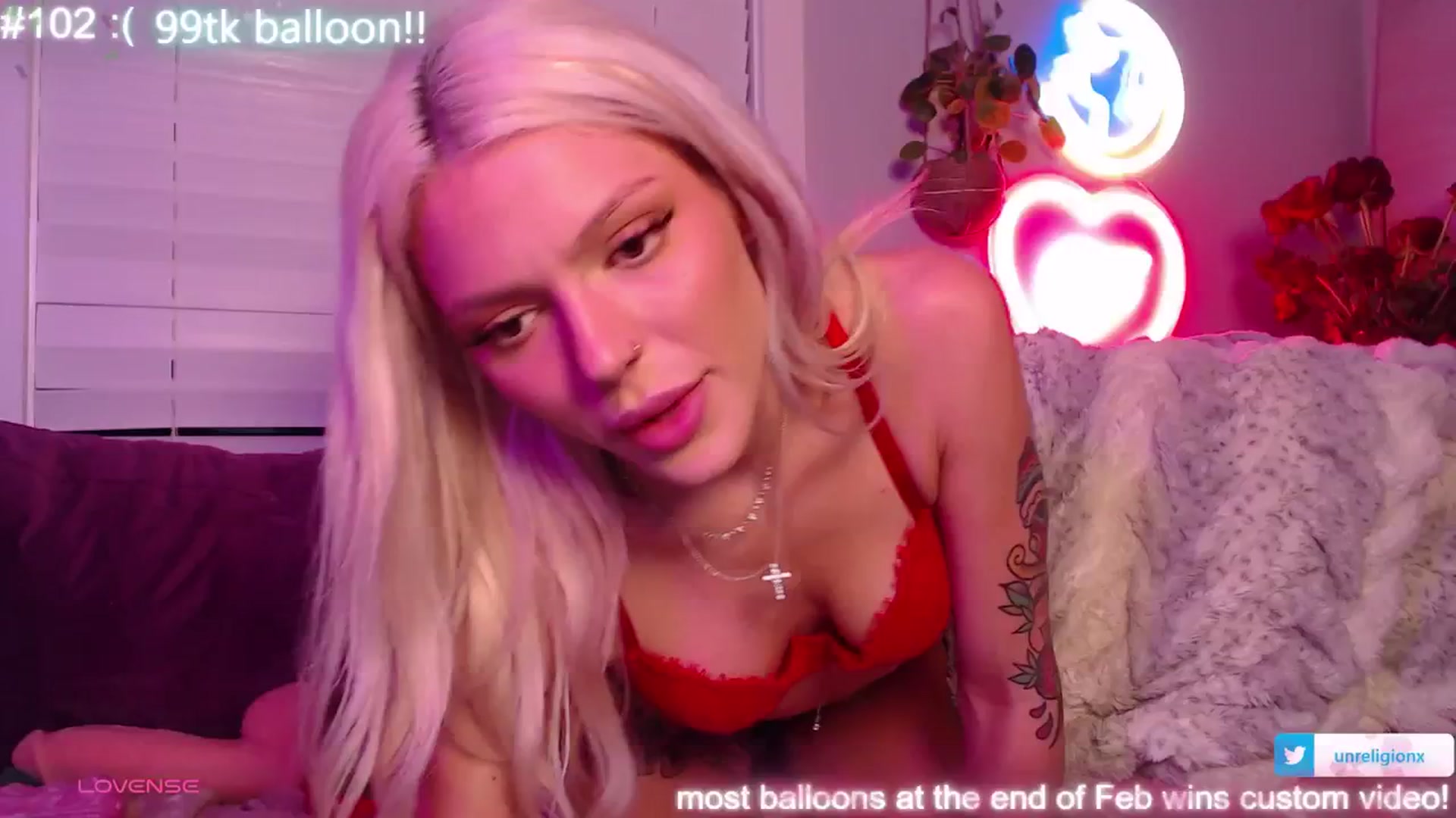 Gallery image thumbnail from LittleViv's myfreecams stream on, 02/10/2025, 07:36 image 12 of 20