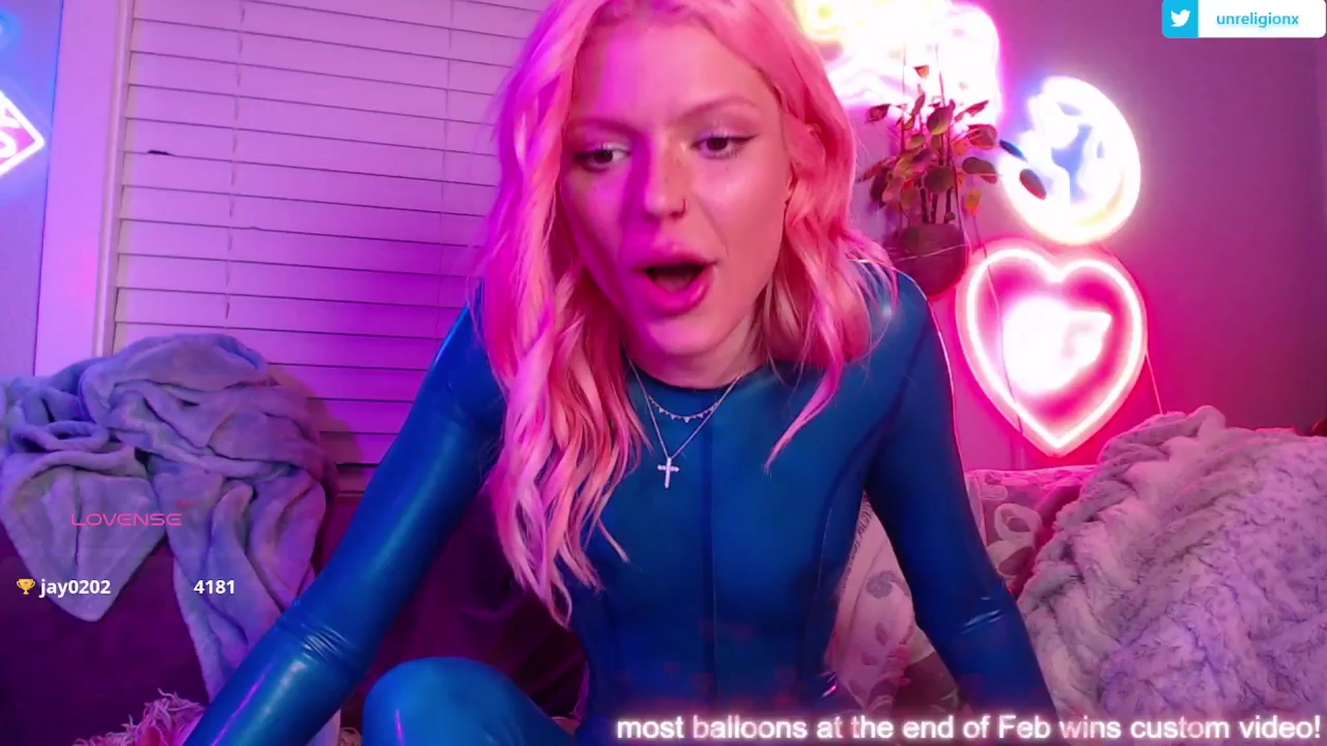 Gallery image thumbnail from LittleViv's myfreecams stream on, 02/25/2025, 07:17 image 17 of 20