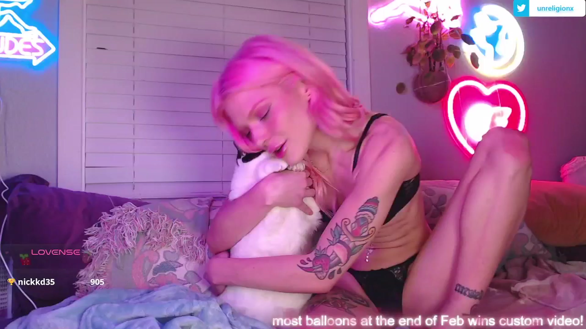 Gallery image thumbnail from LittleViv's myfreecams stream on, 03/01/2025, 07:42 image 6 of 20