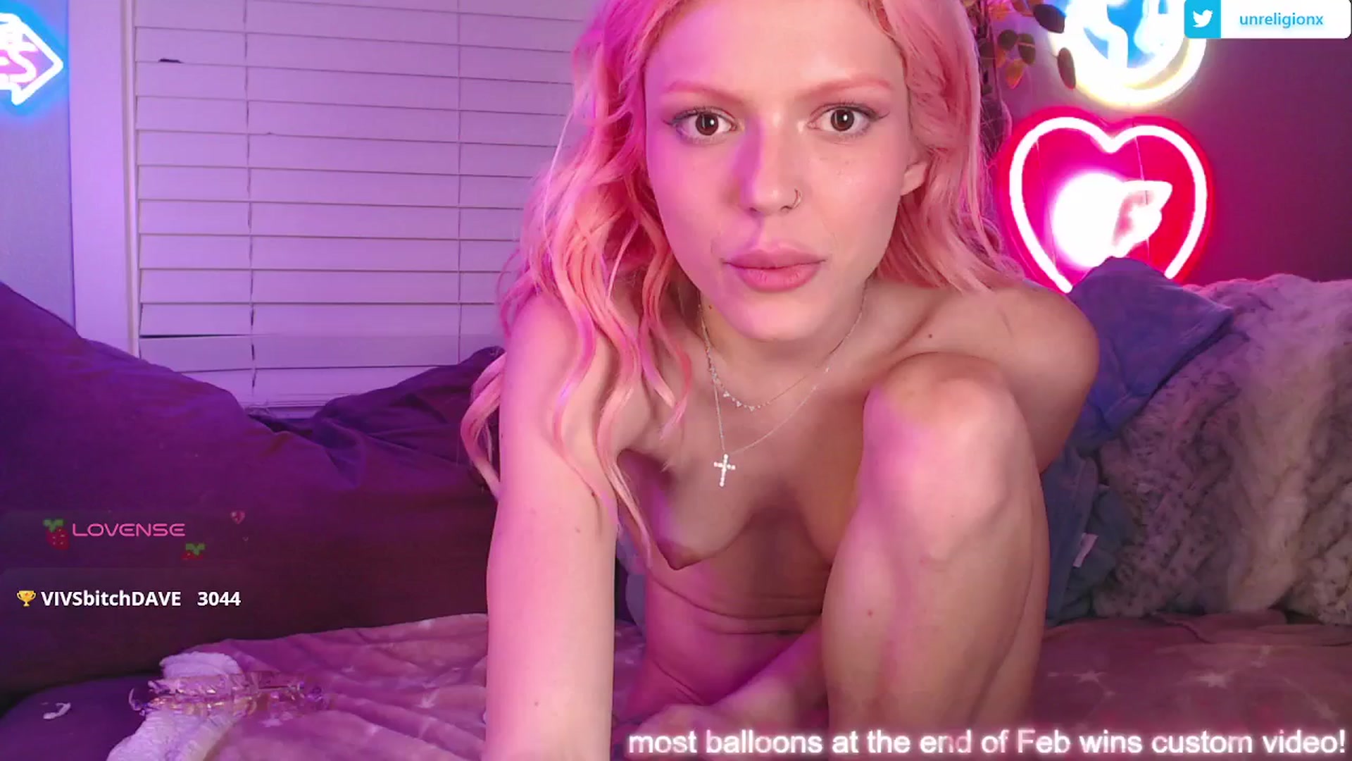 Gallery image thumbnail from LittleViv's myfreecams stream on, 03/01/2025, 11:07 image 19 of 20