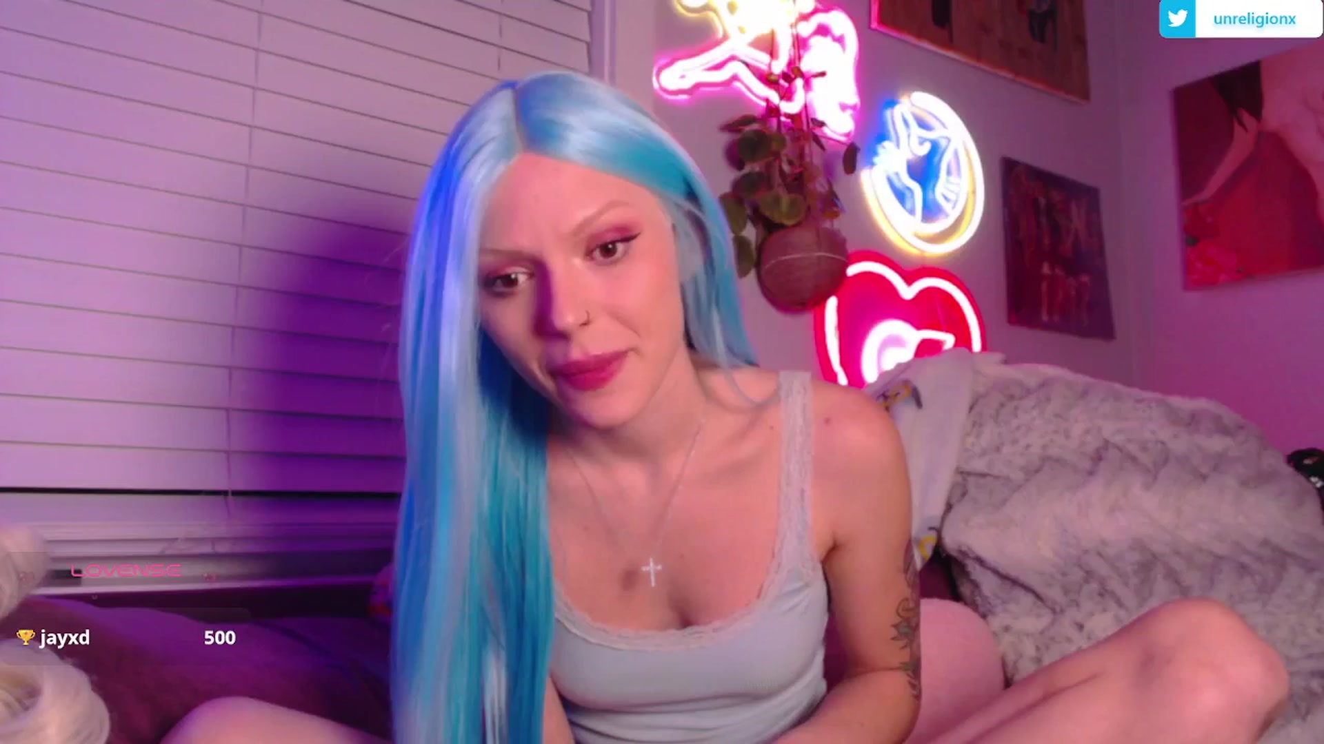 Gallery image thumbnail from LittleViv's myfreecams stream on, 04/03/2025, 08:51 image 3 of 20