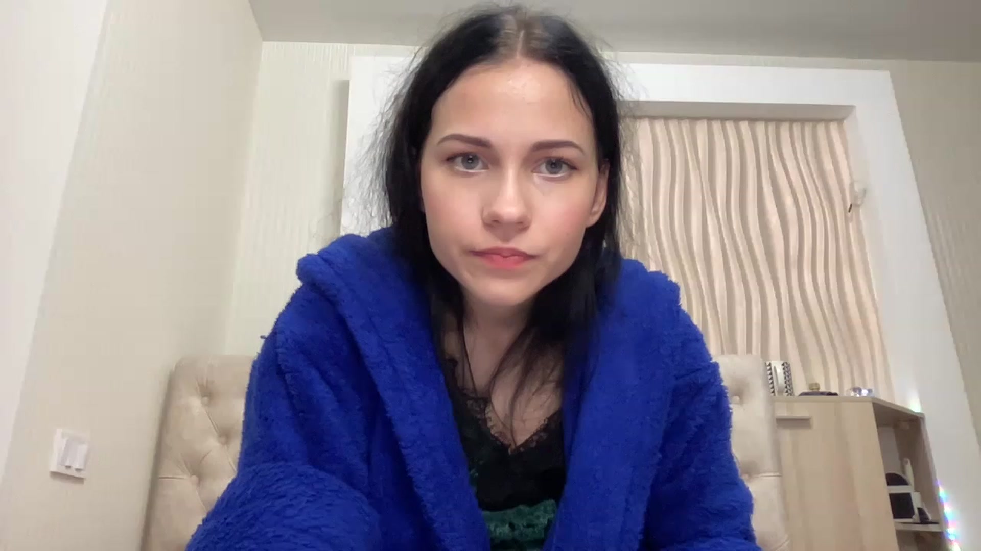 Gallery image thumbnail from Little_Emma1's myfreecams stream on, 11/20/2022, 14:35 image 5 of 20