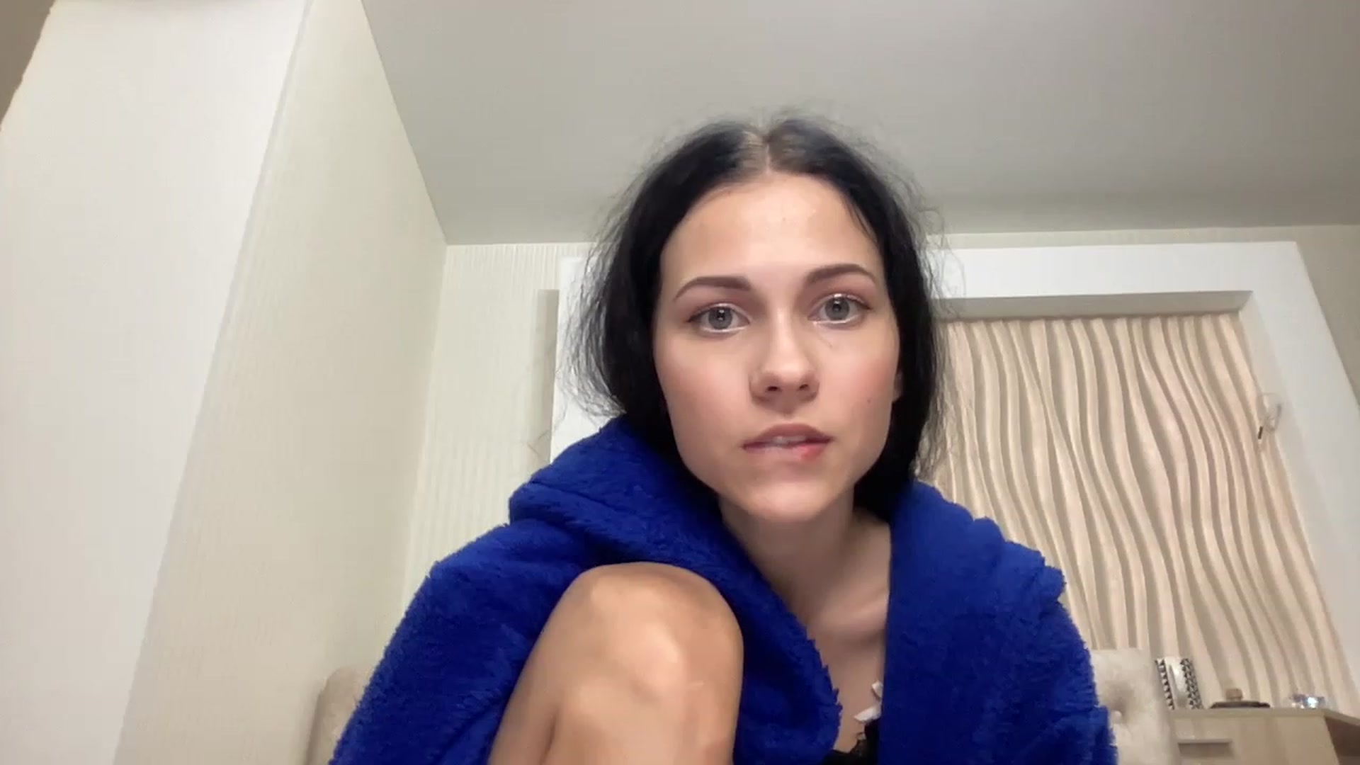 Gallery image thumbnail from Little_Emma1's myfreecams stream on, 11/20/2022, 14:35 image 15 of 20