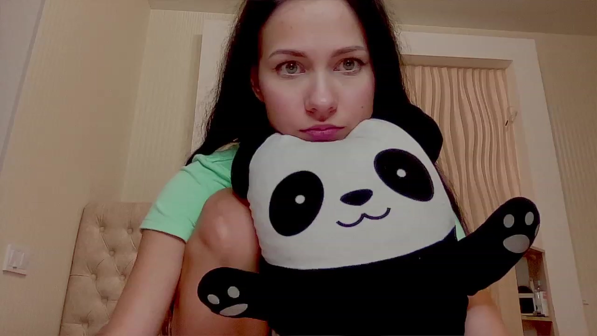 Gallery image thumbnail from Little_Emma1's myfreecams stream on, 11/26/2022, 14:33 image 13 of 20