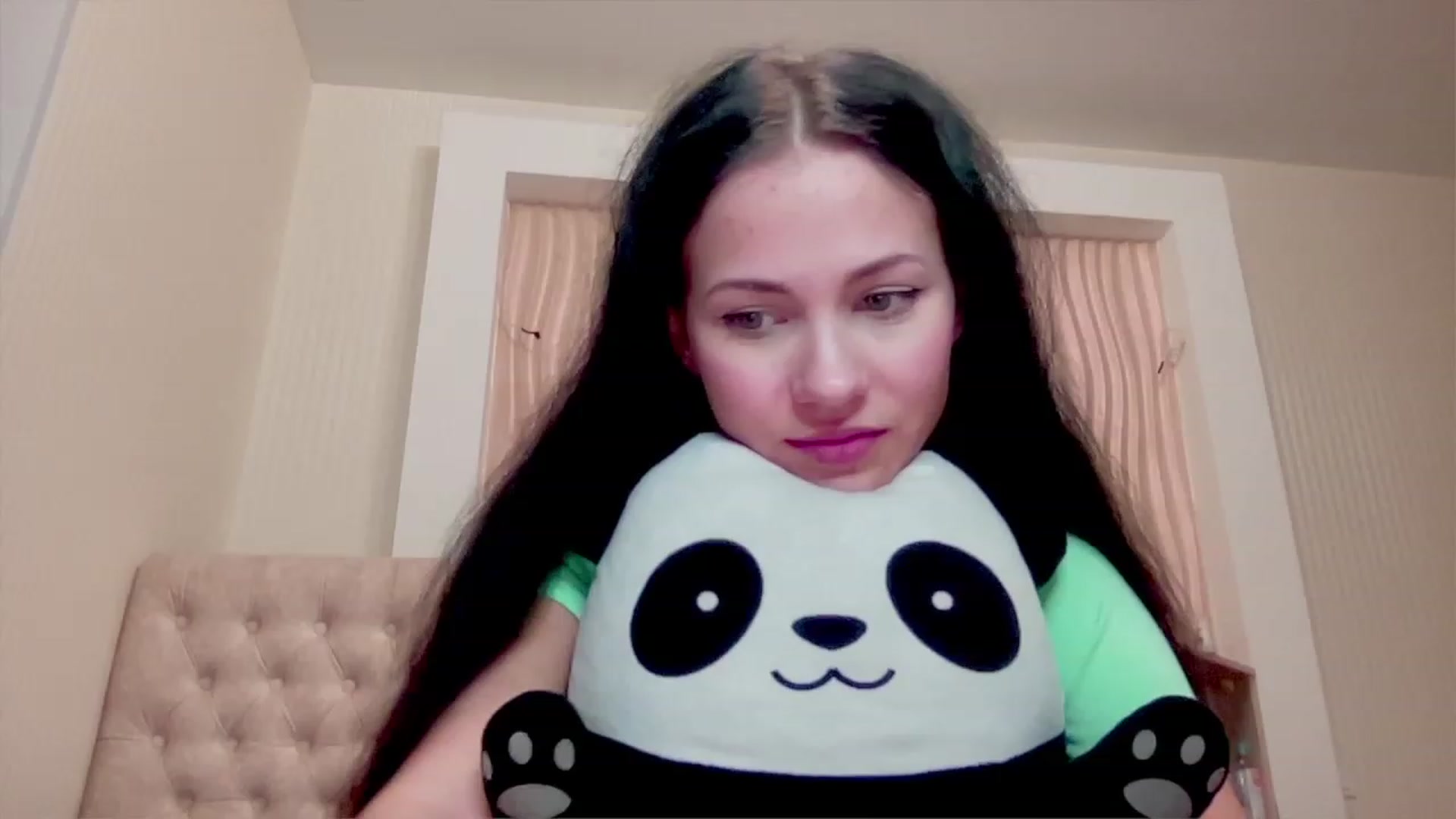 Gallery image thumbnail from Little_Emma1's myfreecams stream on, 11/26/2022, 15:29 image 12 of 20
