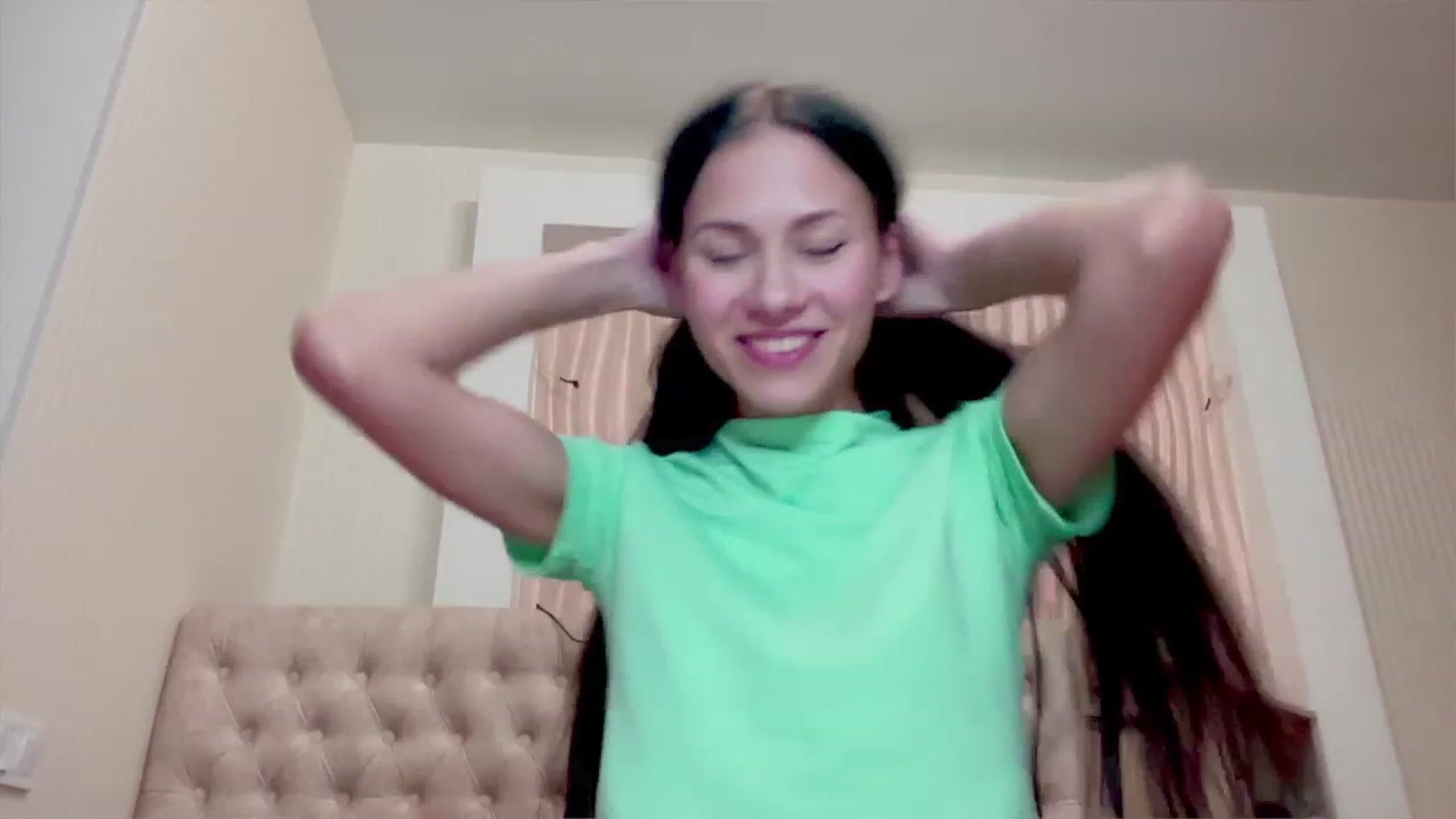 Gallery image thumbnail from Little_Emma1's myfreecams stream on, 11/26/2022, 17:39 image 19 of 20