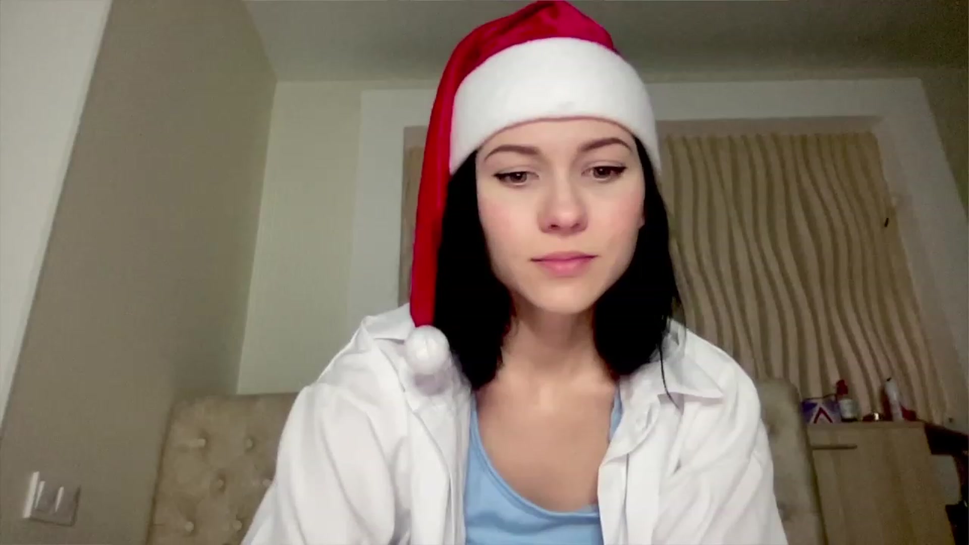 Gallery image thumbnail from Little_Emma1's myfreecams stream on, 12/25/2022, 14:02 image 11 of 20