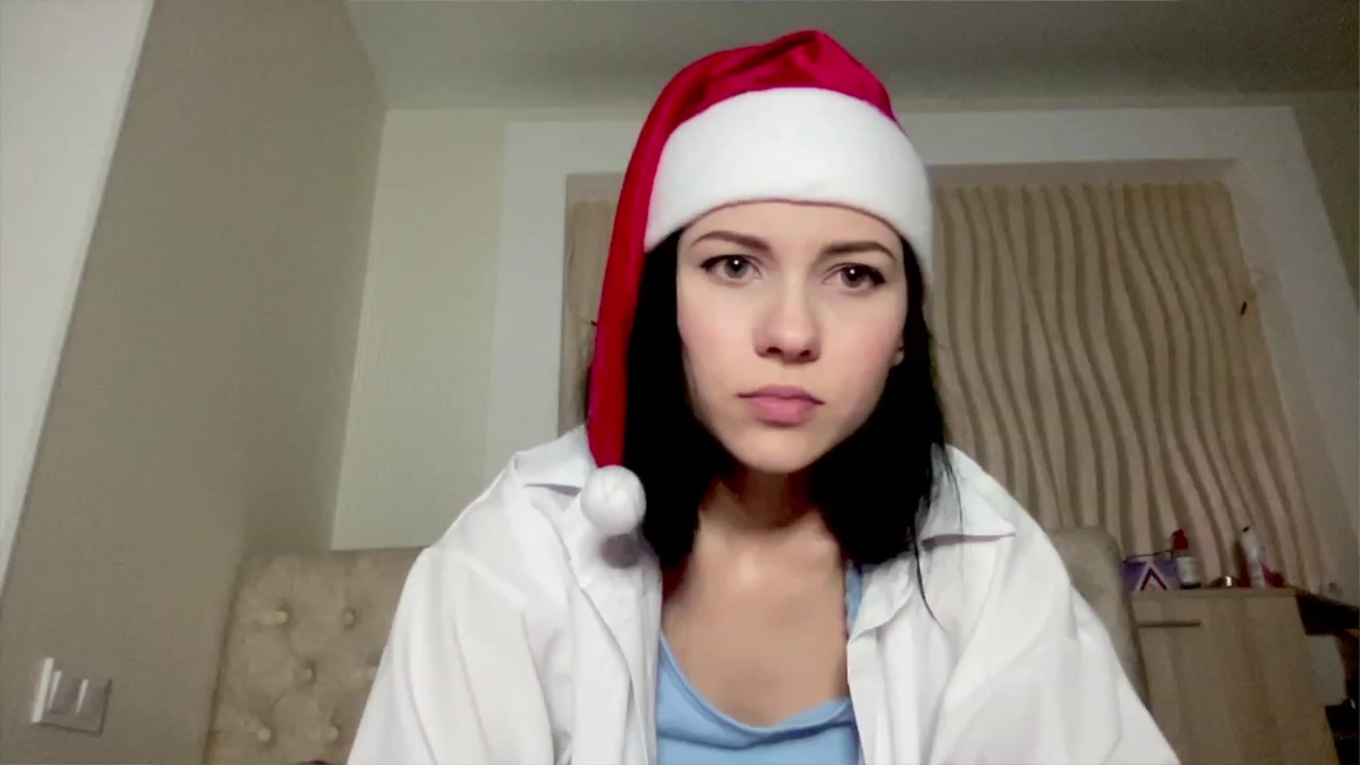 Gallery image thumbnail from Little_Emma1's myfreecams stream on, 12/25/2022, 14:02 image 17 of 20