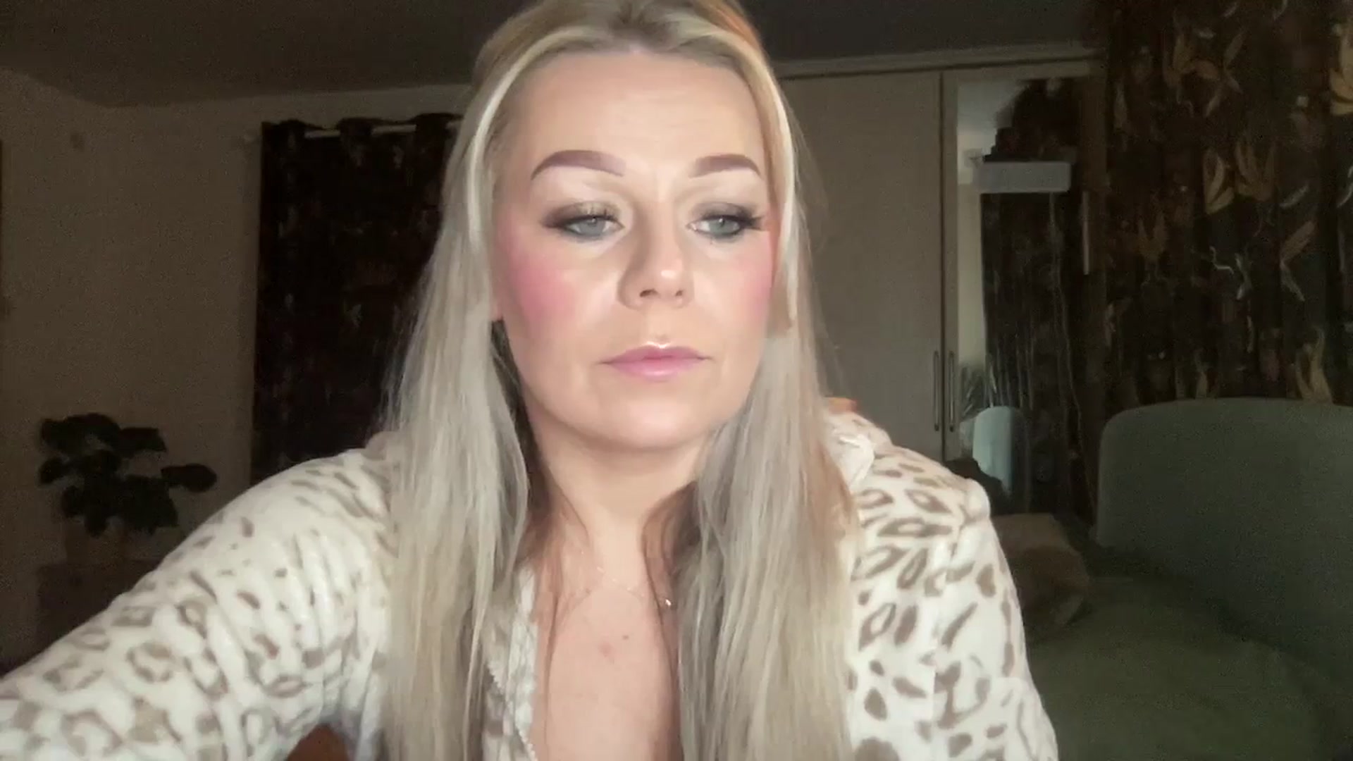 Gallery image thumbnail from Little_L's myfreecams stream on, 02/11/2024, 20:45 image 9 of 20