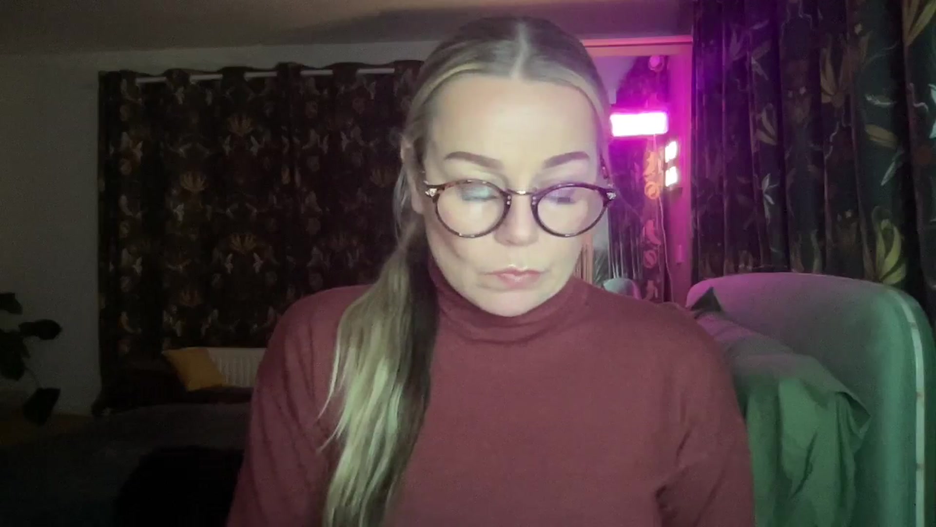 Gallery image thumbnail from Little_L's myfreecams stream on, 02/24/2024, 18:40 image 18 of 20