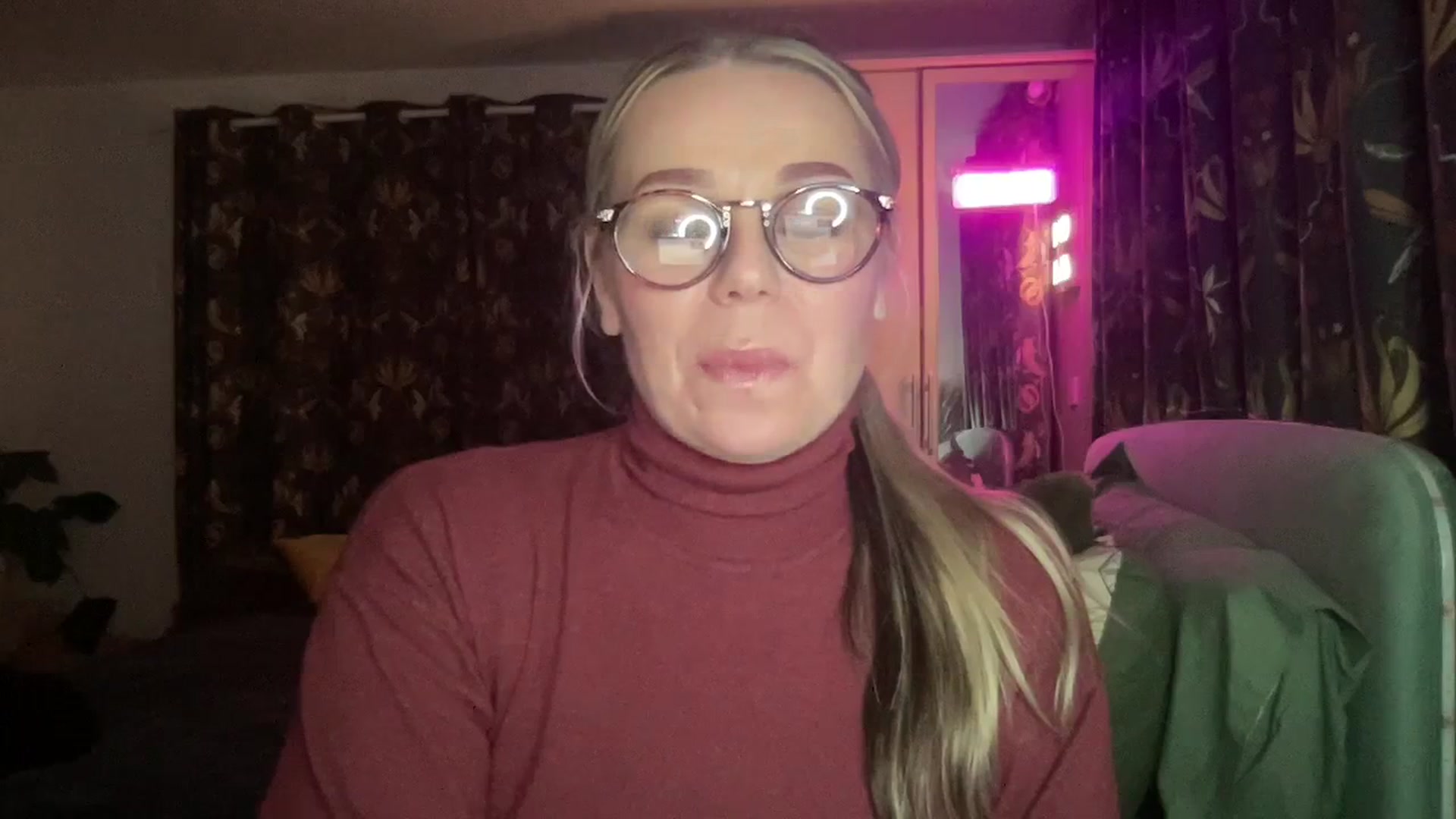 Gallery image thumbnail from Little_L's myfreecams stream on, 02/24/2024, 23:09 image 4 of 20