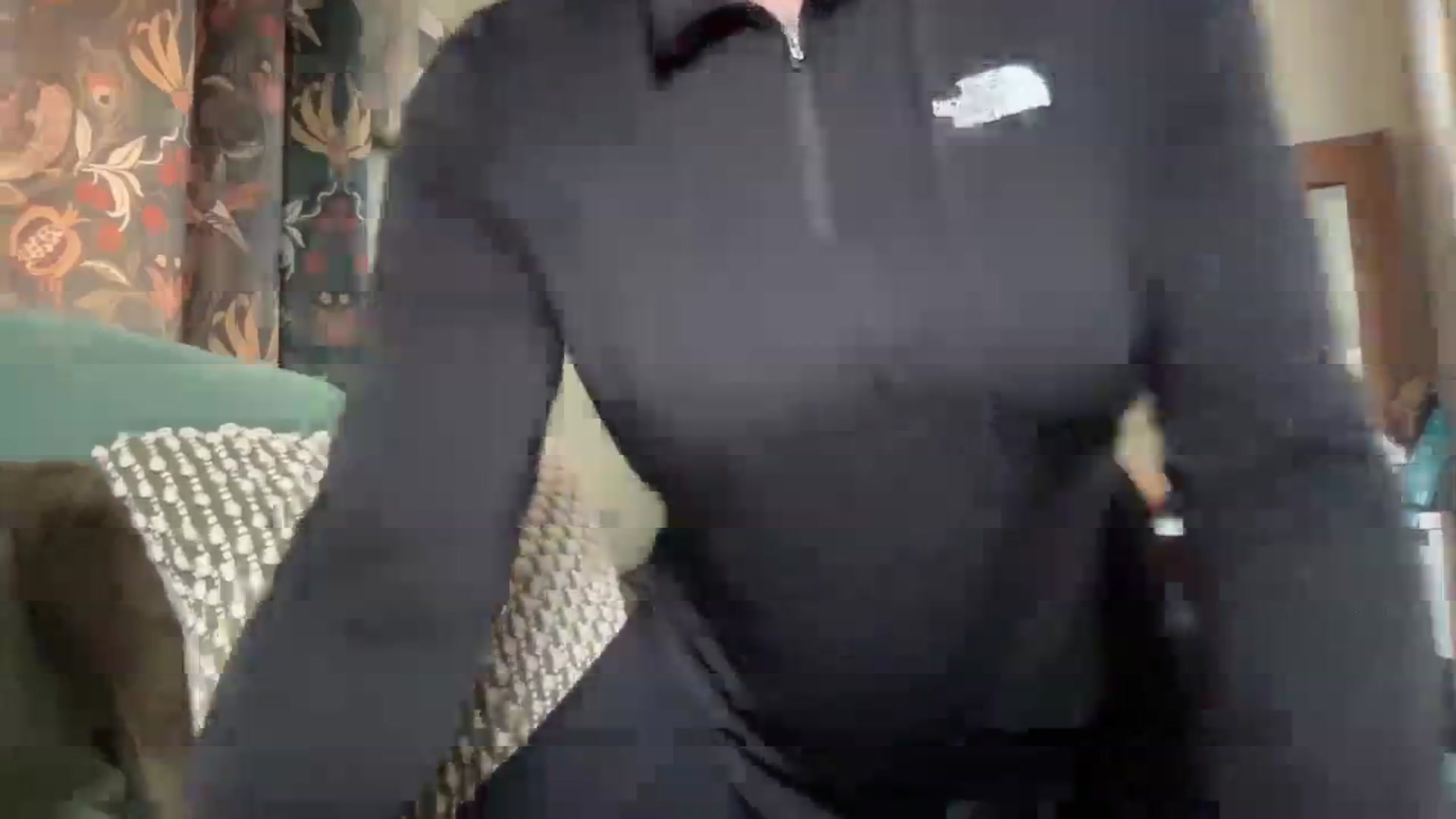 Gallery image thumbnail from Little_L's myfreecams stream on, 03/04/2024, 14:20 image 3 of 20