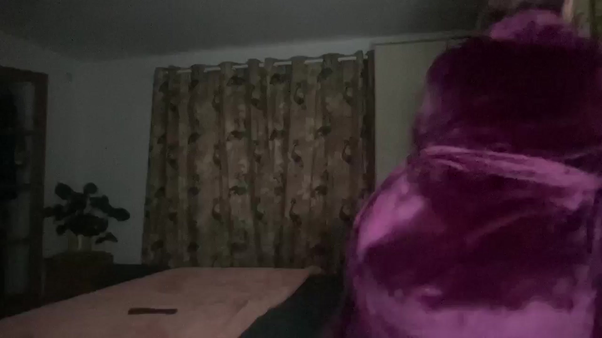 Gallery image thumbnail from Little_L's myfreecams stream on, 06/01/2024, 21:06 image 14 of 20