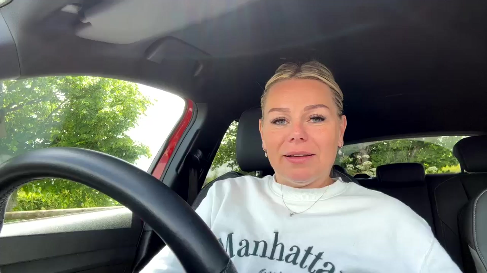 Gallery image thumbnail from Little_L's myfreecams stream on, 06/14/2024, 14:21 image 10 of 20