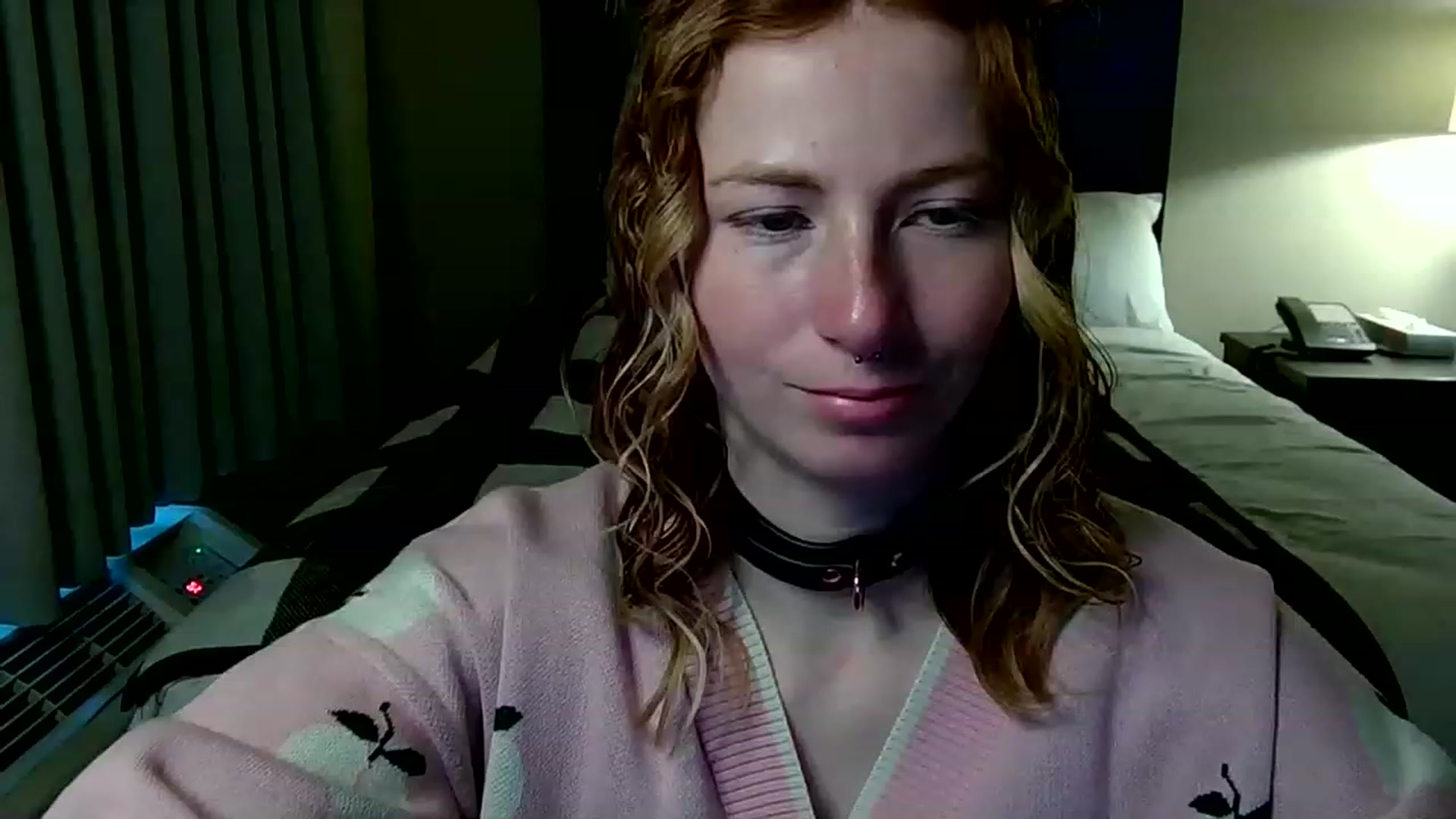 Gallery image thumbnail from Little_Lunar's myfreecams stream on, 01/21/2023, 16:52 image 2 of 20