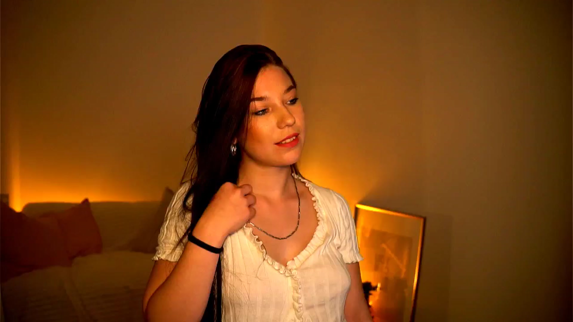 Gallery image thumbnail from Little_Nut's myfreecams stream on, 11/02/2024, 16:42 image 1 of 20