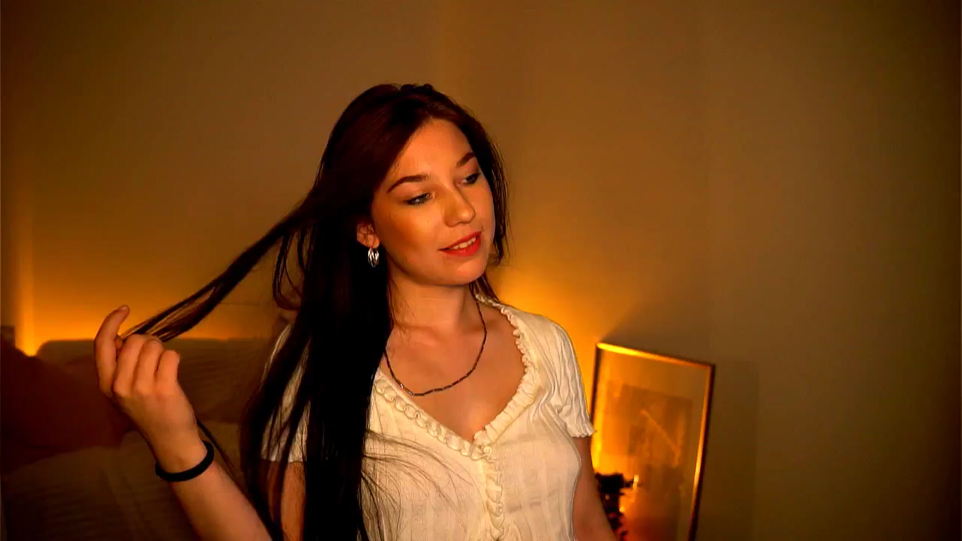 Gallery image thumbnail from Little_Nut's myfreecams stream on, 11/02/2024, 16:42 image 5 of 20