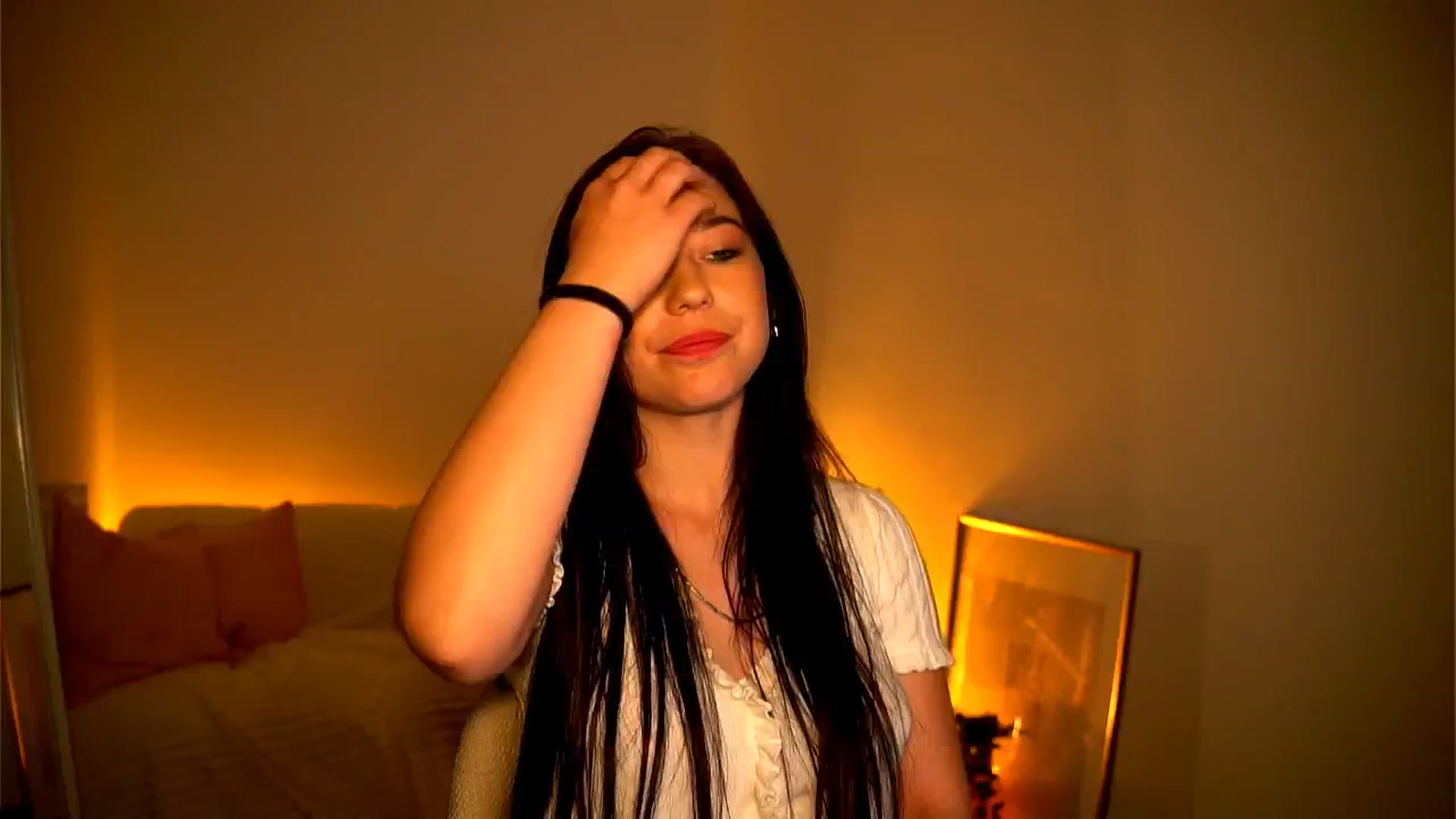 Gallery image thumbnail from Little_Nut's myfreecams stream on, 11/02/2024, 19:32 image 7 of 20