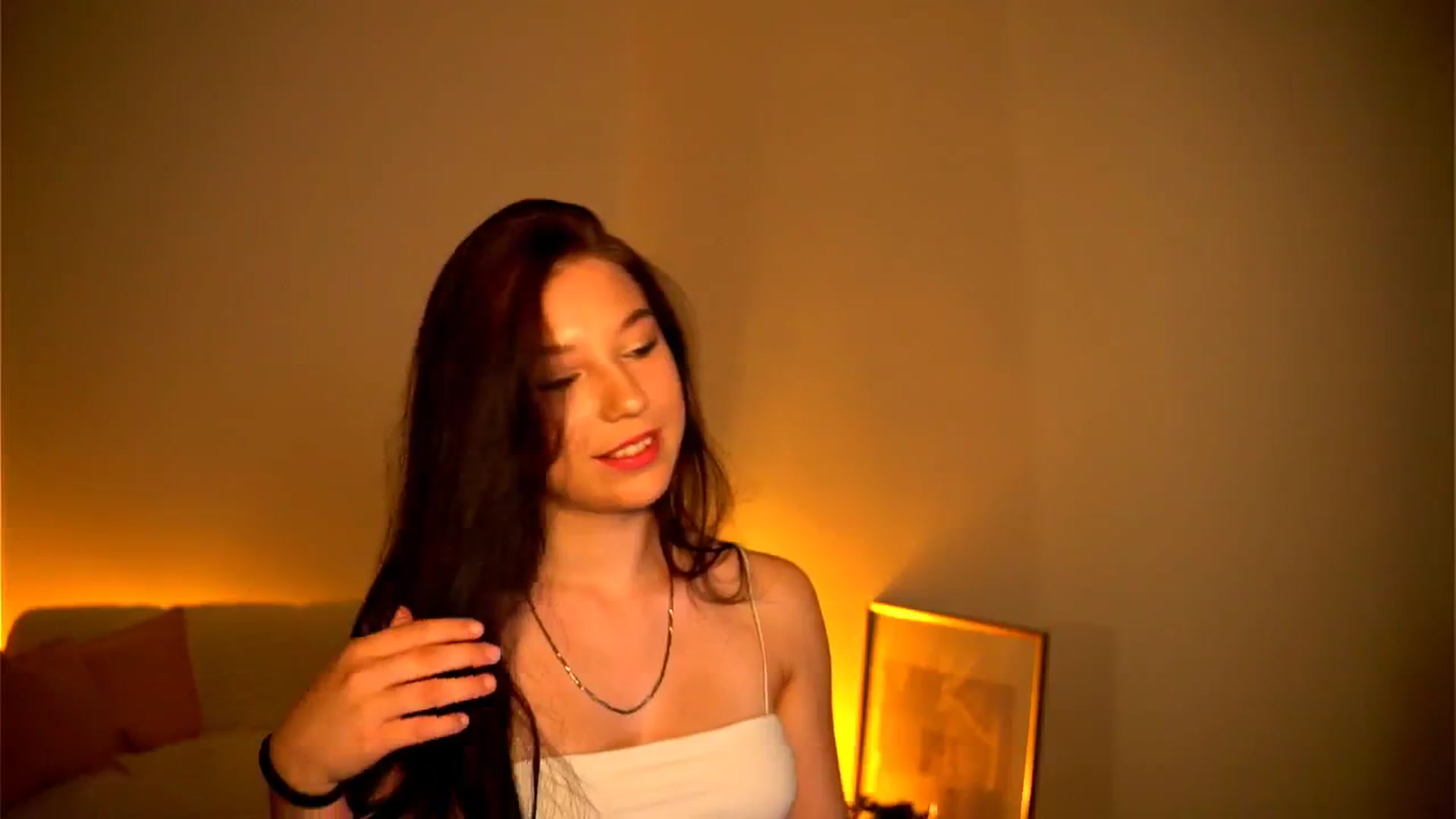 Gallery image thumbnail from Little_Nut's myfreecams stream on, 11/03/2024, 16:35 image 13 of 20
