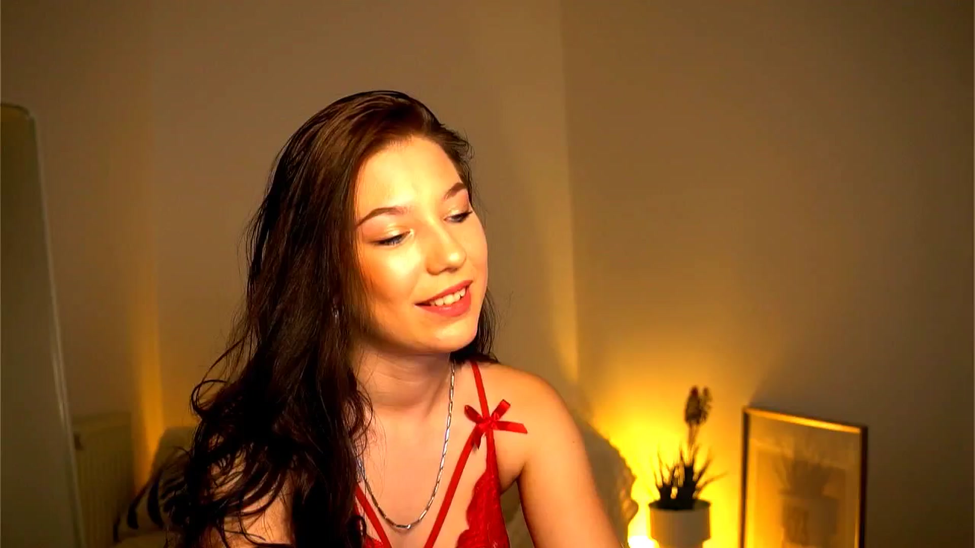 Gallery image thumbnail from Little_Nut's myfreecams stream on, 11/06/2024, 20:48 image 6 of 20