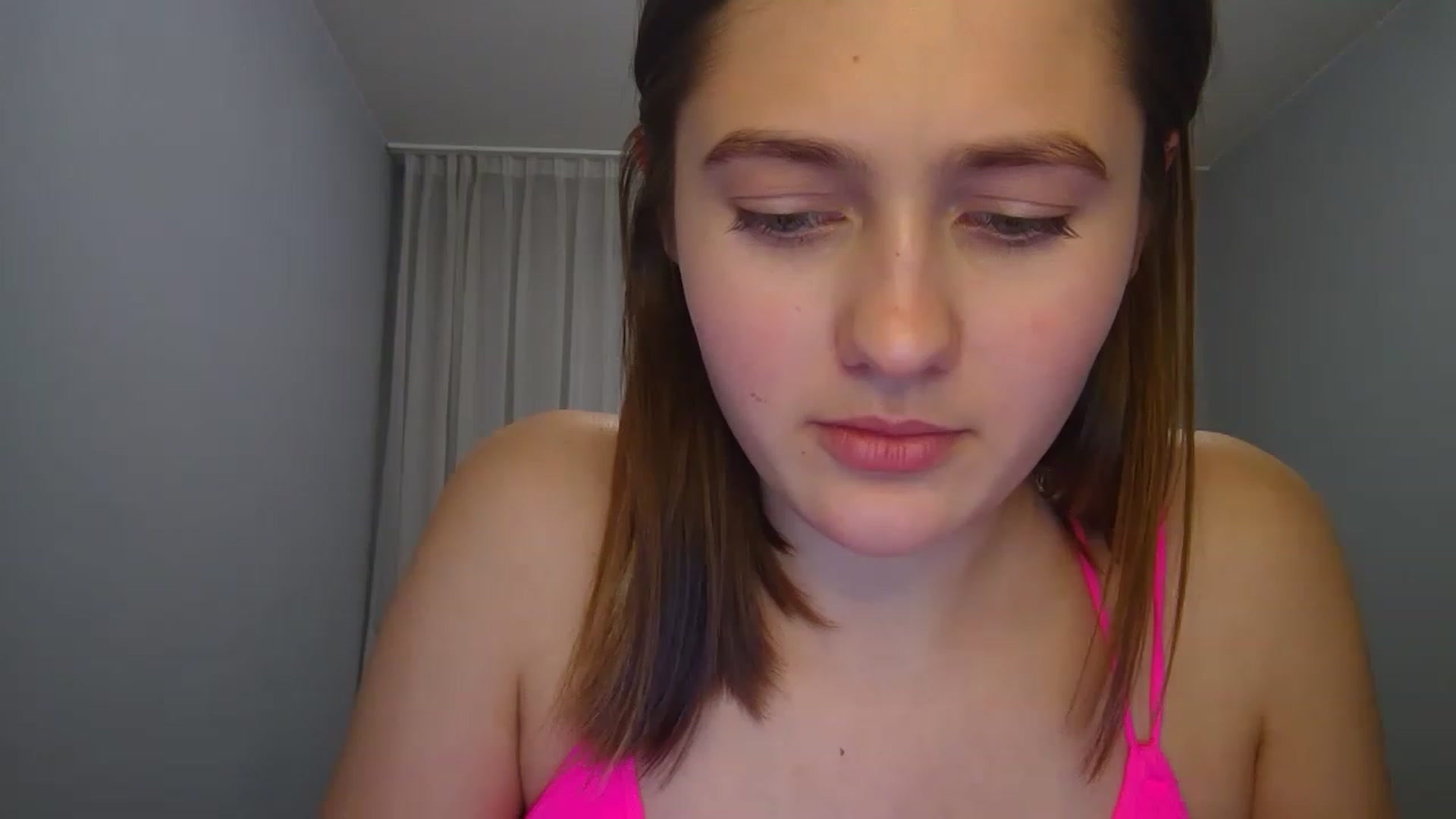 Gallery image thumbnail from Little_Rosee's myfreecams stream on, 04/03/2023, 14:30 image 19 of 20