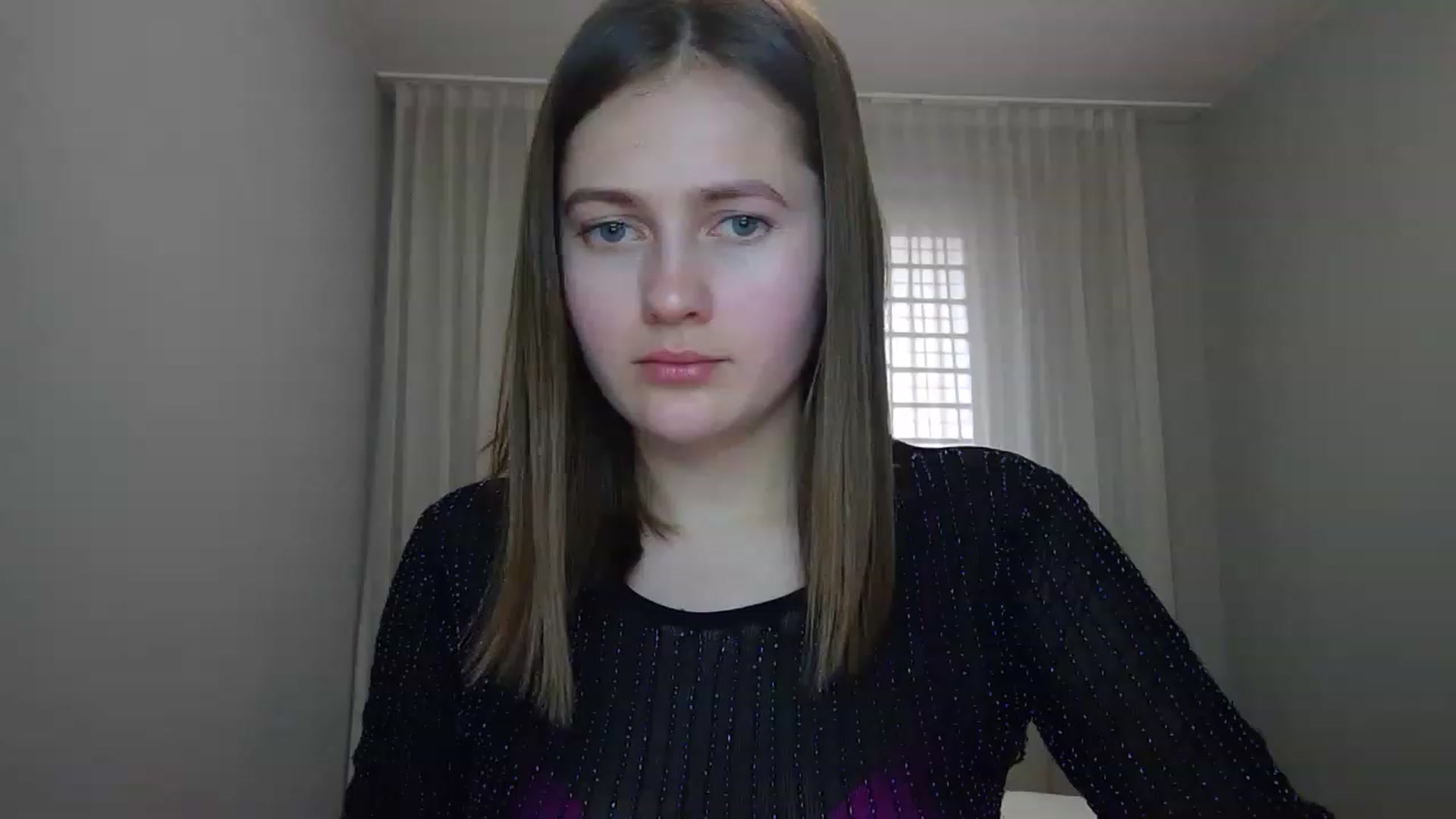 Gallery image thumbnail from Little_Rosee's myfreecams stream on, 04/05/2023, 09:32 image 16 of 20