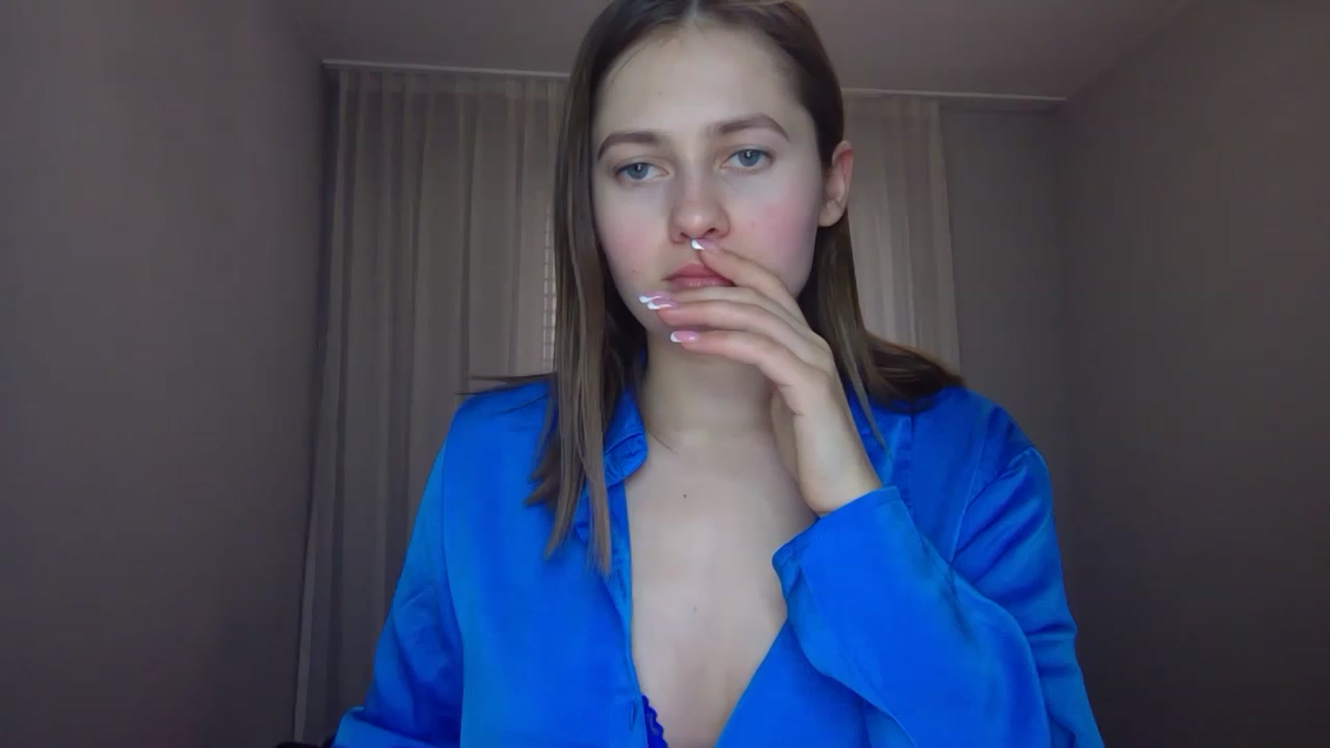 Gallery image thumbnail from Little_Rosee's myfreecams stream on, 04/06/2023, 14:02 image 10 of 20