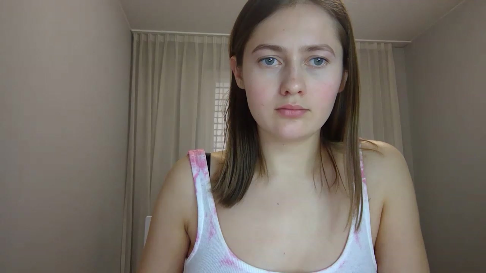 Gallery image thumbnail from Little_Rosee's myfreecams stream on, 04/15/2023, 10:31 image 17 of 20