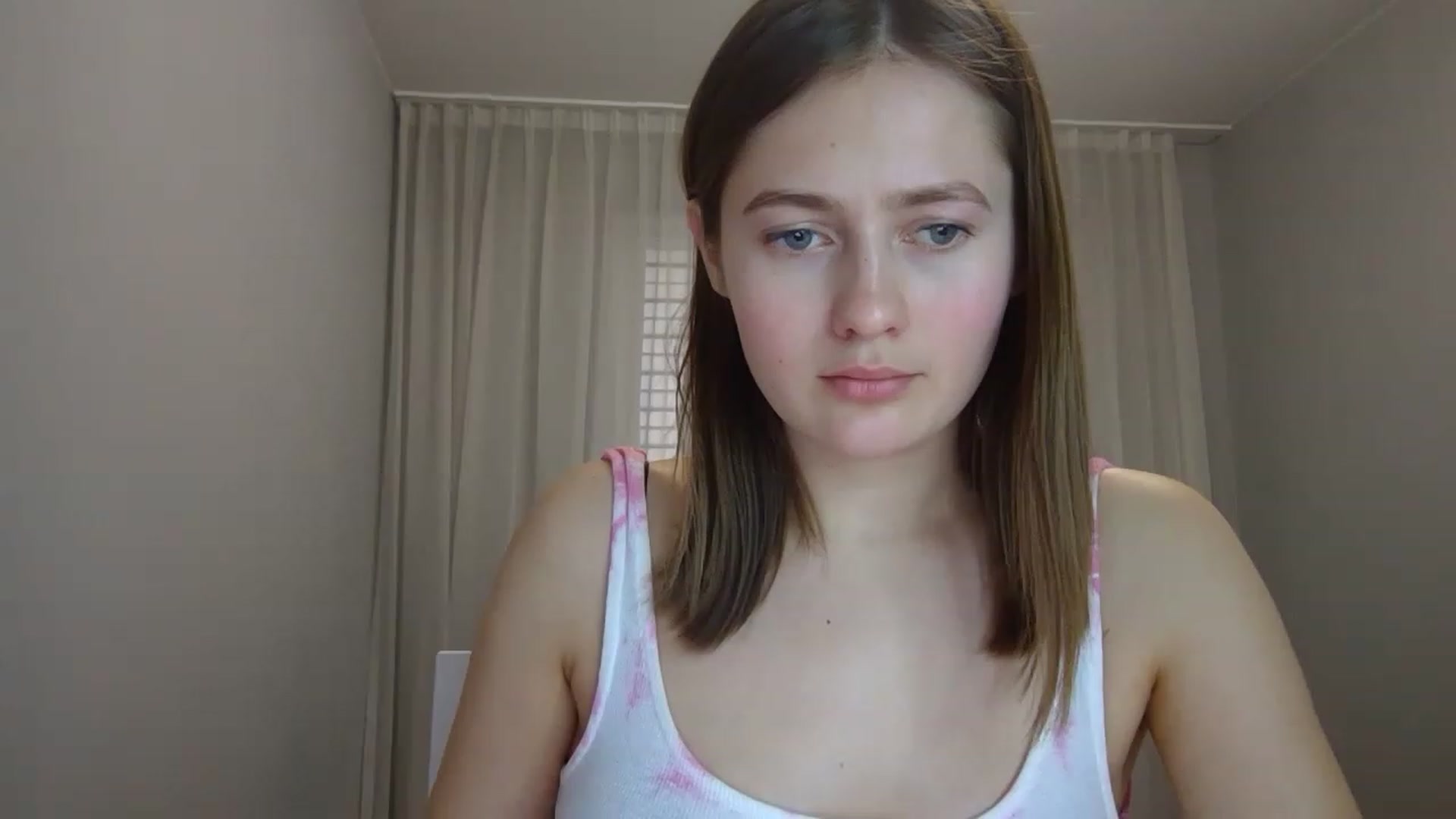 Gallery image thumbnail from Little_Rosee's myfreecams stream on, 04/15/2023, 10:31 image 16 of 20