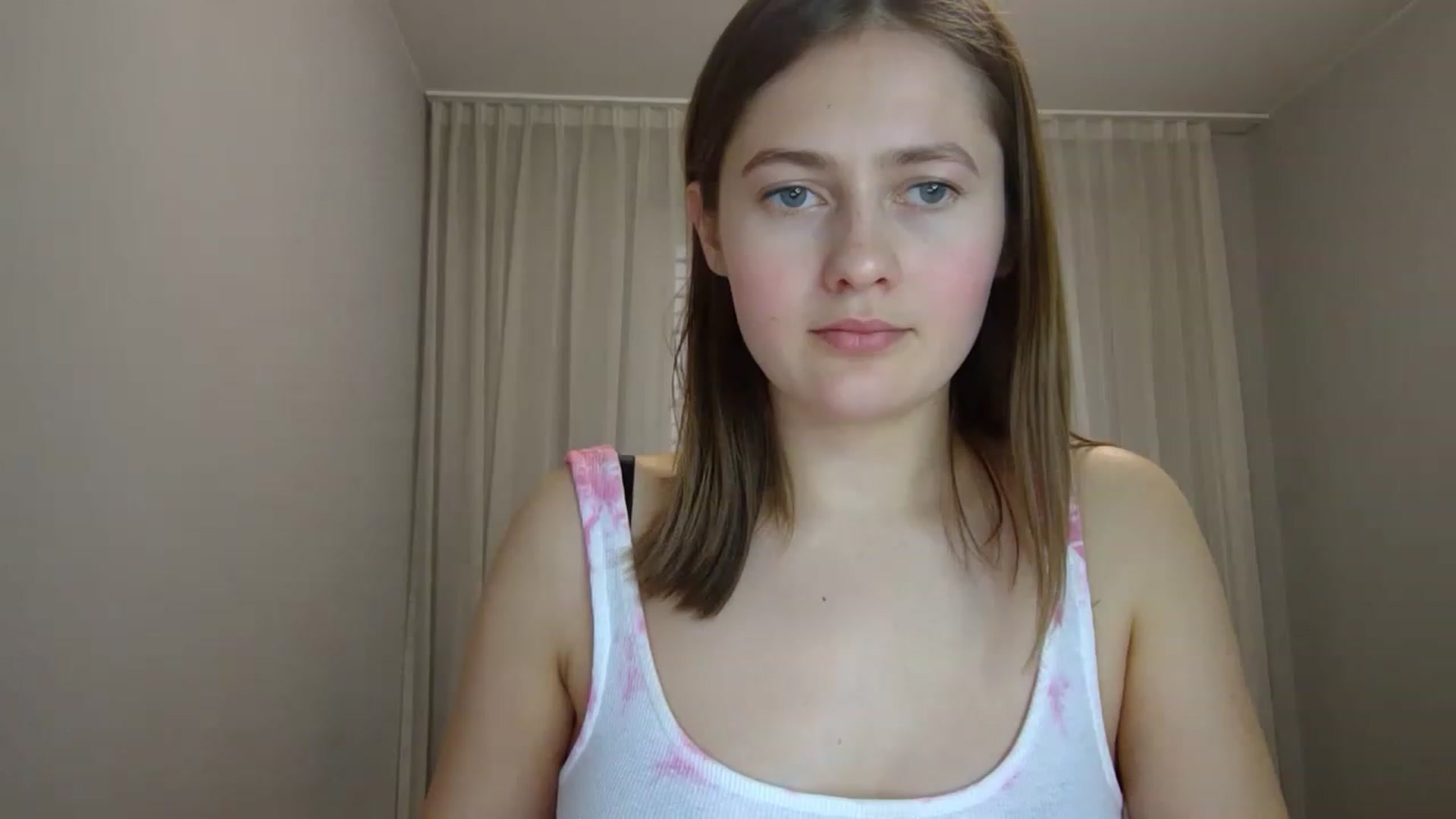 Gallery image thumbnail from Little_Rosee's myfreecams stream on, 04/15/2023, 10:31 image 18 of 20