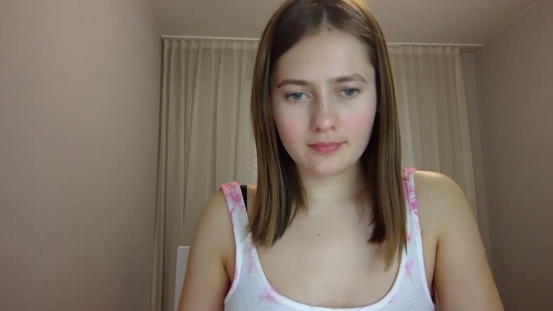 Gallery image thumbnail from Little_Rosee's myfreecams stream on, 04/15/2023, 10:31 image 20 of 20