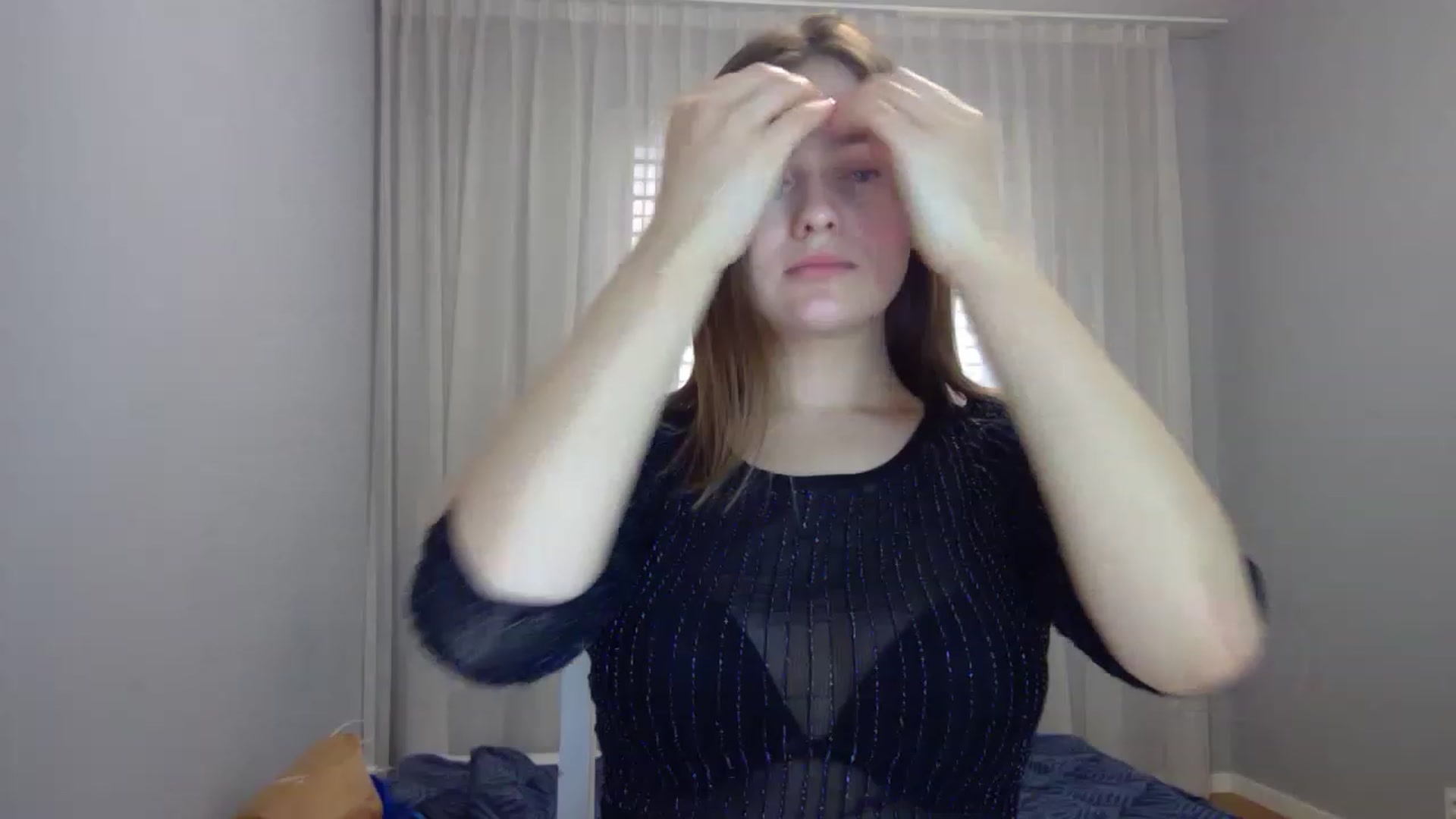 Gallery image thumbnail from Little_Rosee's myfreecams stream on, 04/15/2023, 11:14 image 14 of 20